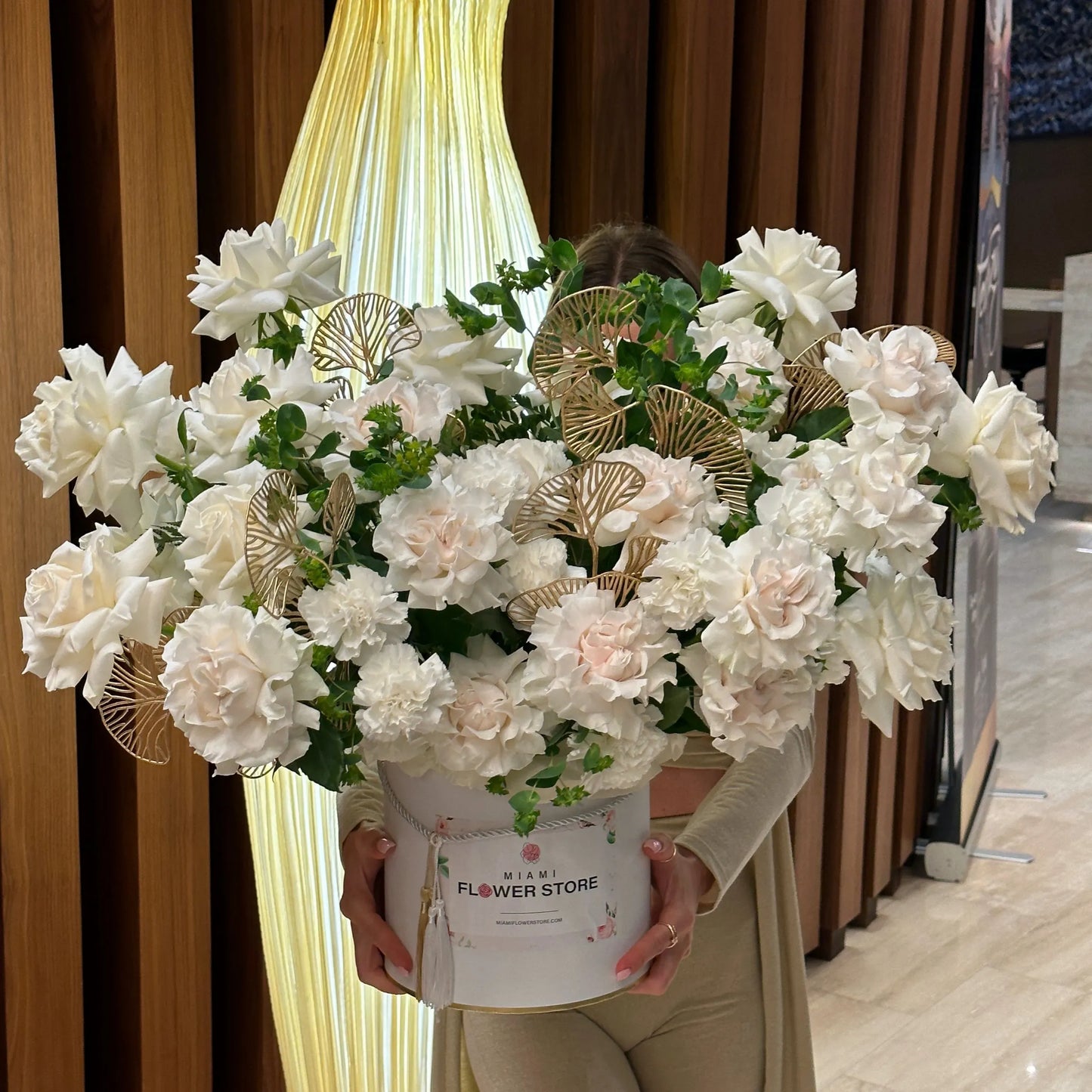 White French Roses & Golden Leaves Flower Bouquet In A Box - Miami Flower Store Same-Day Delivery Fort Lauderdale Brickell Aventura Las Olas Hallendale Beach Hollywood Sunny Isles