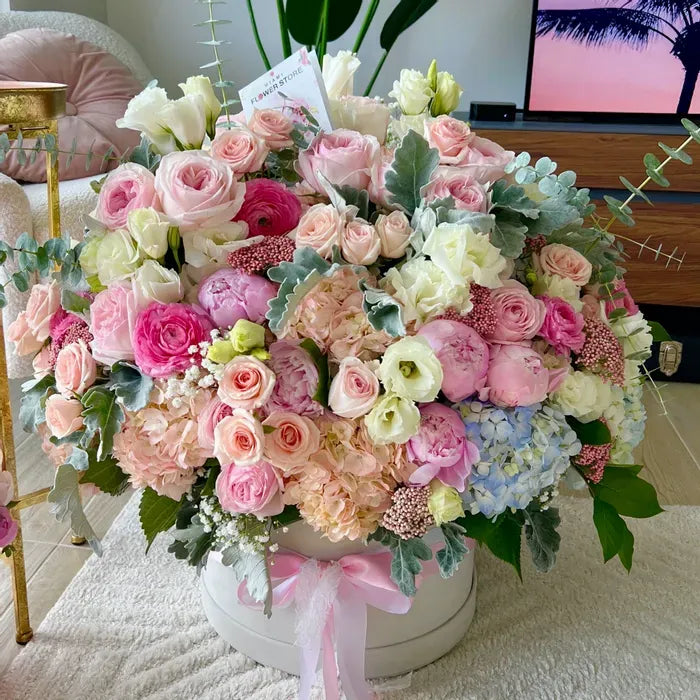 Roses, Peonies, Orchids, Ranunculus Luxury Peach Flower Bouquet In A Box - Miami Flower Store Same-Day Delivery Fort Lauderdale Brickell Aventura Las Olas Hallendale Beach Hollywood Sunny Isles