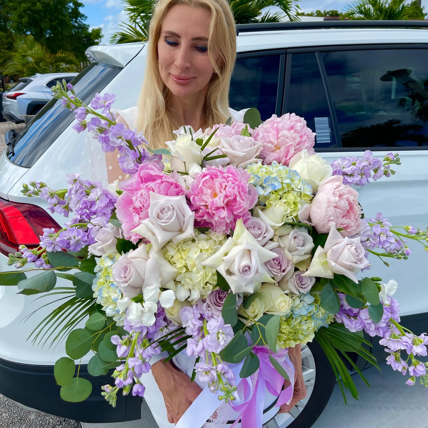 Peonies, Roses, Spray Roses, Stock Flower Bouquet In A Box - Miami Flower Store Same-Day Delivery Fort Lauderdale Brickell Aventura Las Olas Hallendale Beach Hollywood Sunny Isles
