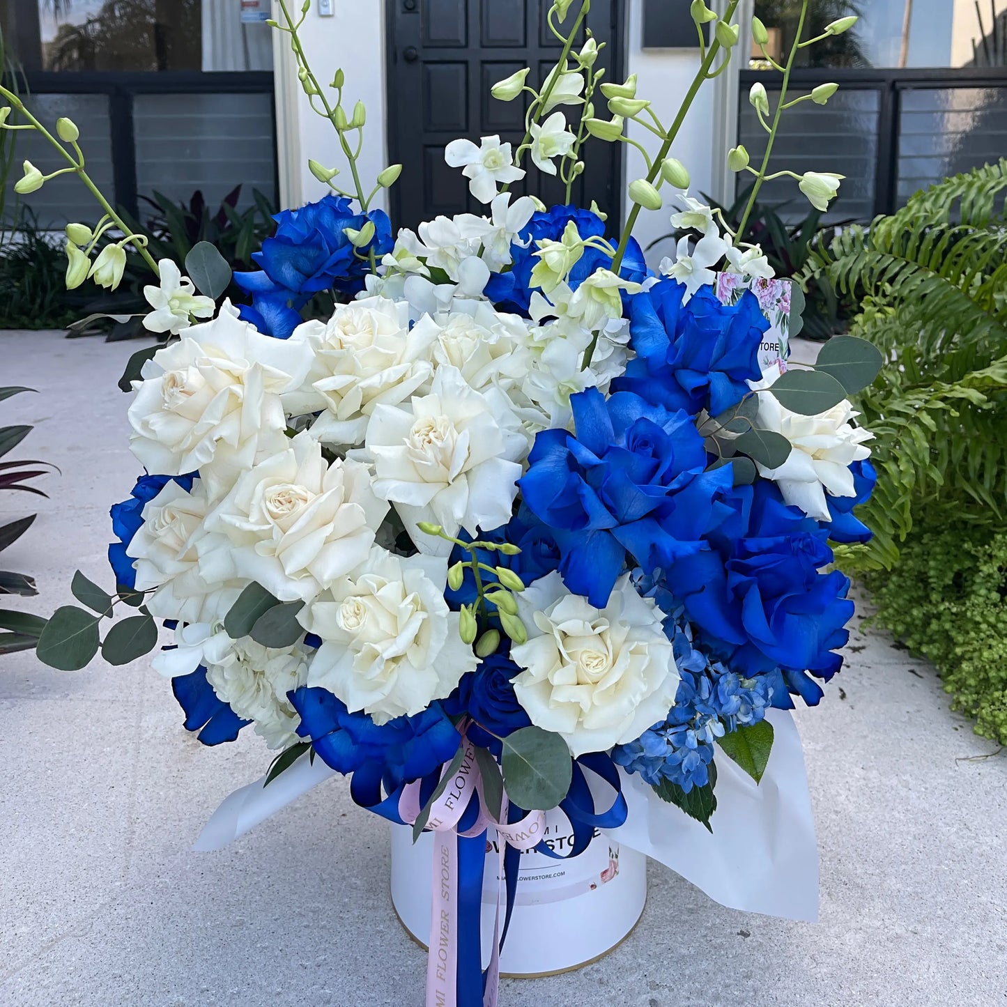 Blue & White Roses With Orchids Flower Bouquet In A Box - Miami Flower Store Same-Day Delivery Fort Lauderdale Brickell Aventura Las Olas Hallendale Beach Hollywood Sunny Isles