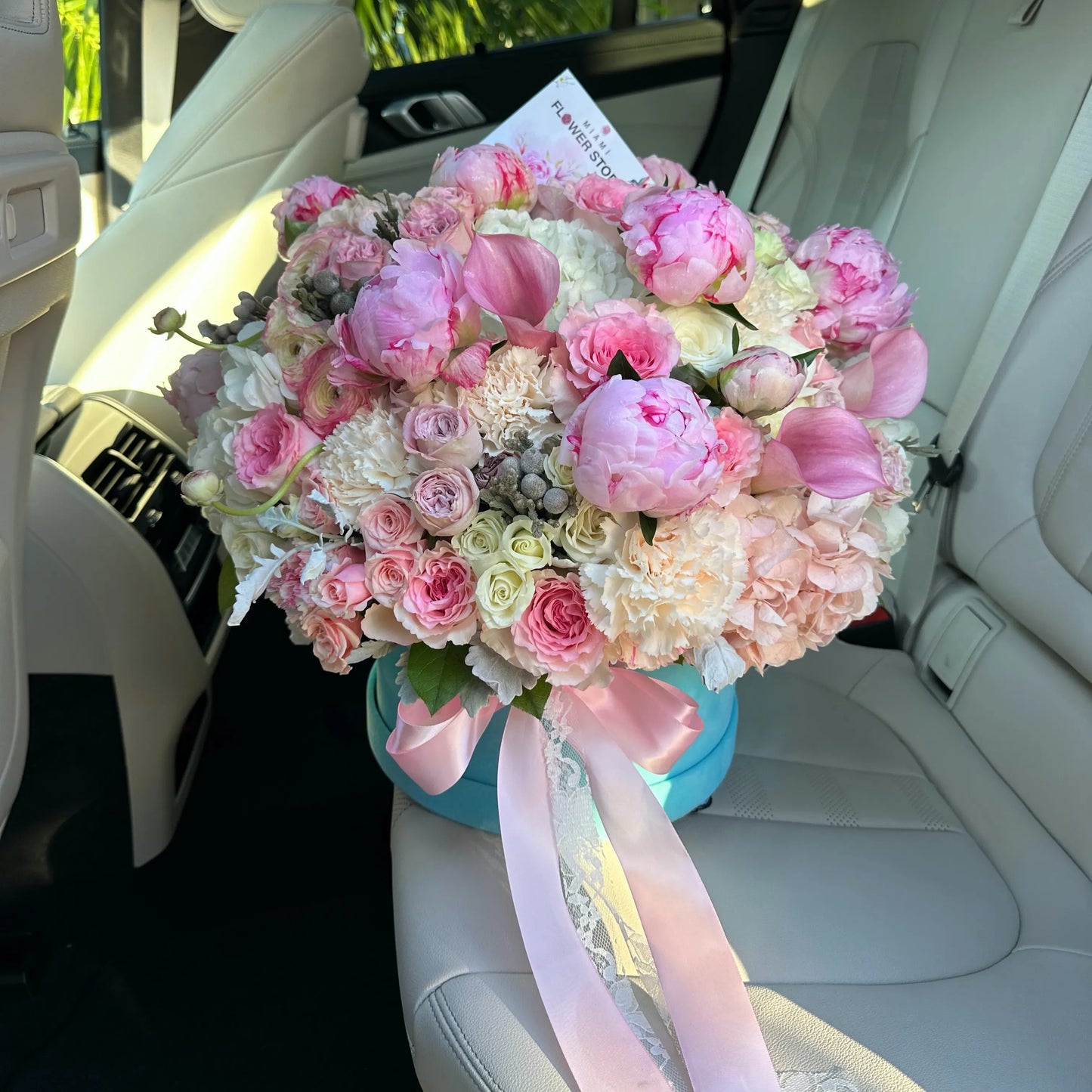 Peony Flower Bouquet In A Tiffany Blue Box - Miami Flower Store Same-Day Delivery Fort Lauderdale Brickell Aventura Las Olas Hallendale Beach Hollywood Sunny Isles