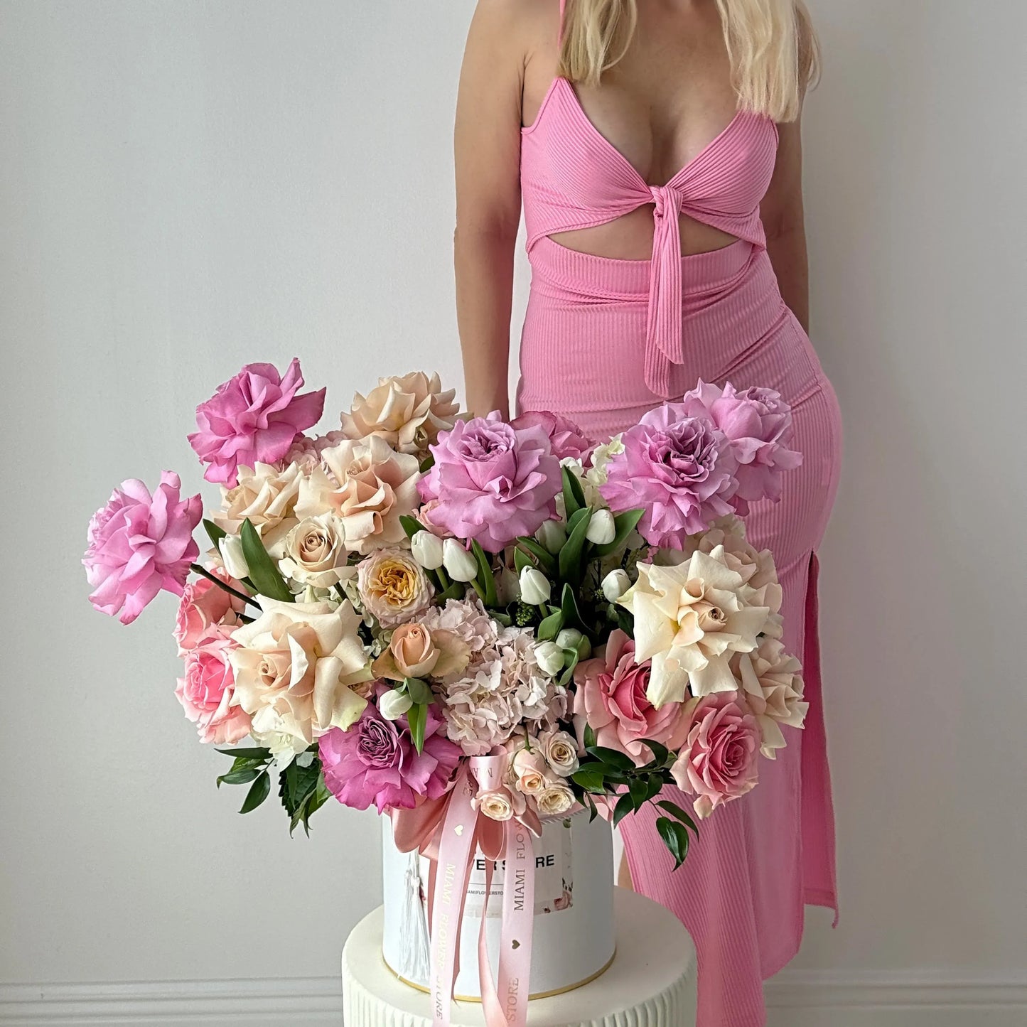 Pink & Cream Roses, Tulips & Greens Flower Bouquet In A Box - Miami Flower Store Same-Day Delivery Fort Lauderdale Brickell Aventura Las Olas Hallendale Beach Hollywood Sunny Isles