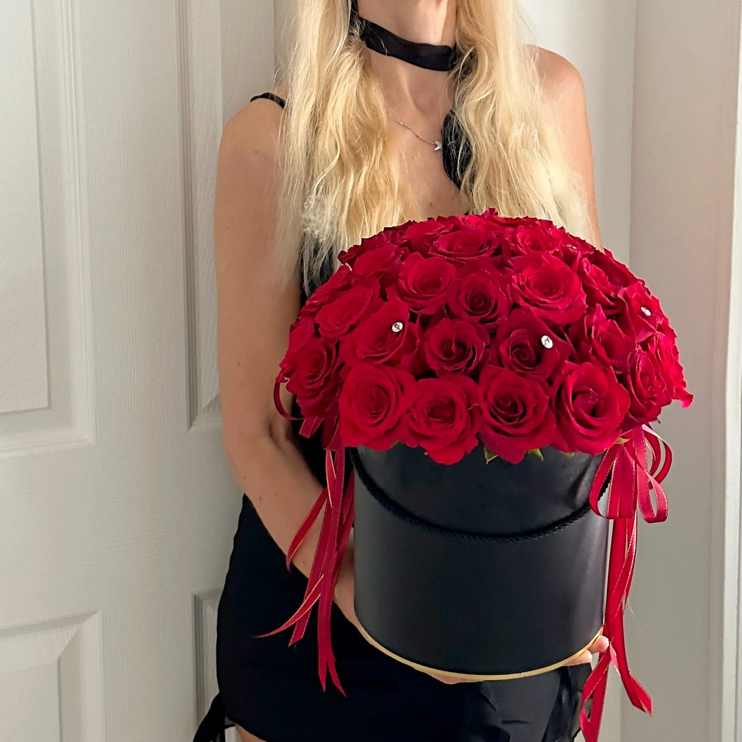 Classic Red Rose Flower Bouquet In A Box w/ Diamonds - Miami Flower Store Same-Day Delivery Fort Lauderdale Brickell Aventura Las Olas Hallendale Beach Hollywood Sunny Isles