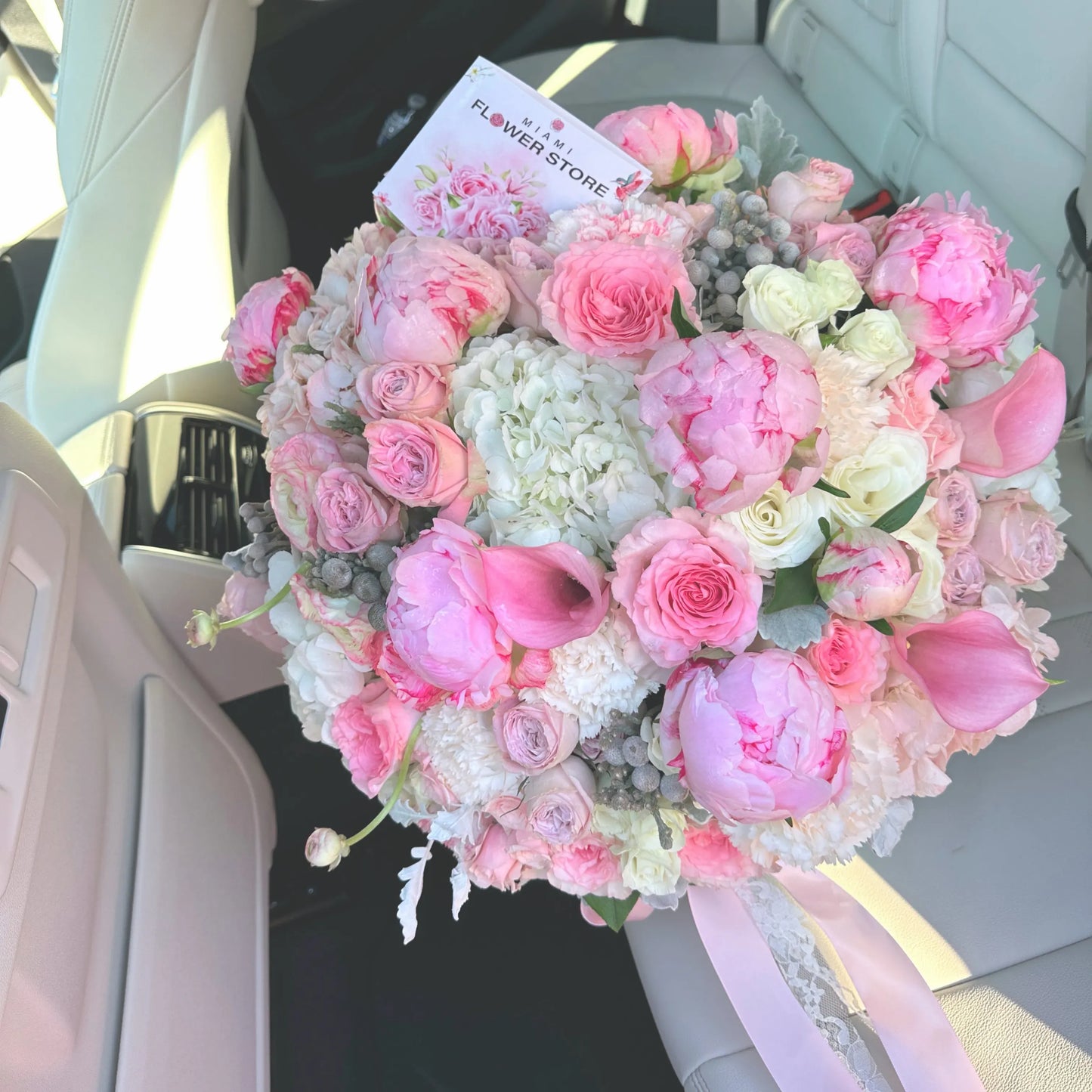 Peony Flower Bouquet In A Tiffany Blue Box - Miami Flower Store Same-Day Delivery Fort Lauderdale Brickell Aventura Las Olas Hallendale Beach Hollywood Sunny Isles