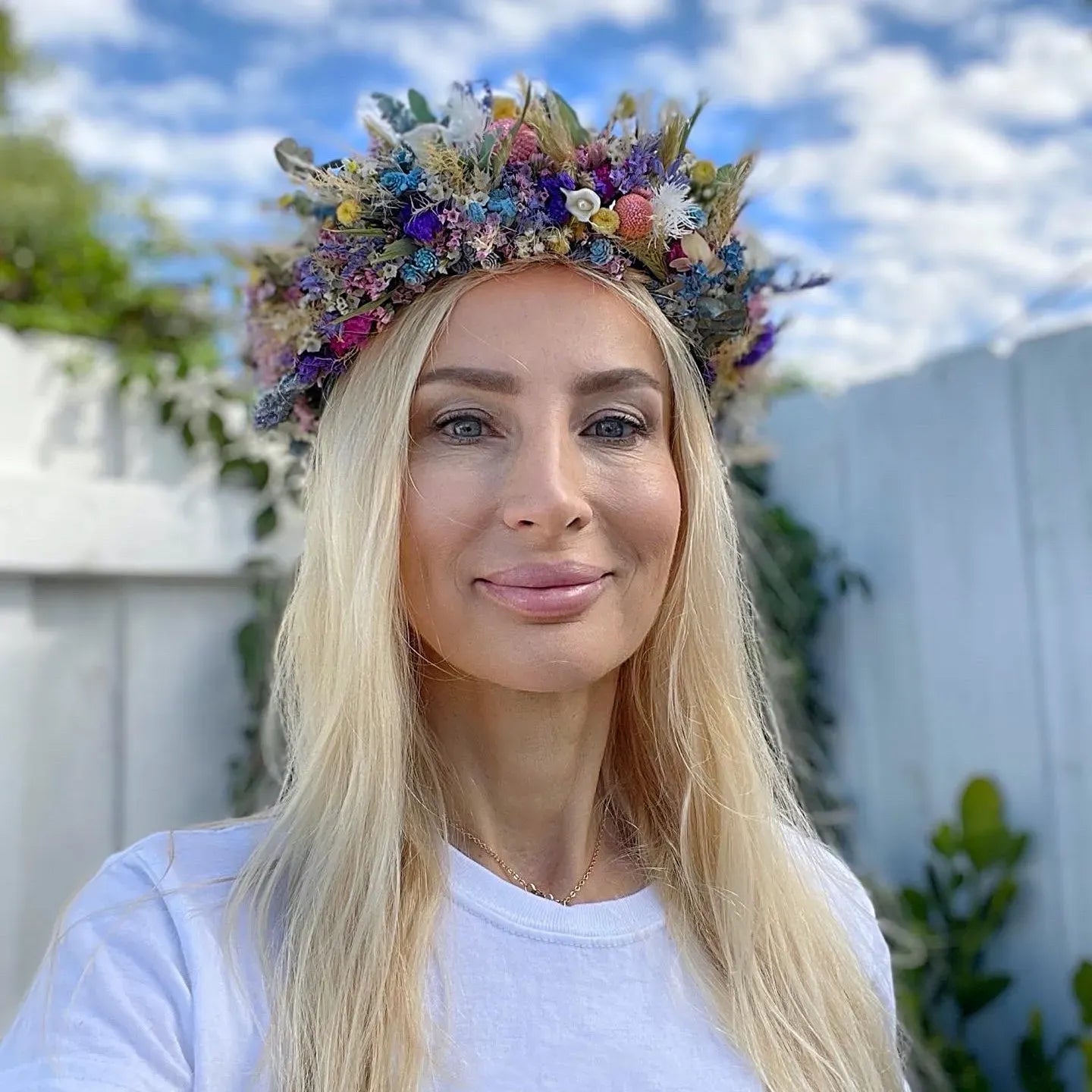 Custom-Made Headpiece Headband Of Dried Flowers - Miami Flower Store Same-Day Delivery Fort Lauderdale Brickell Aventura Las Olas Hallendale Beach Hollywood Sunny Isles