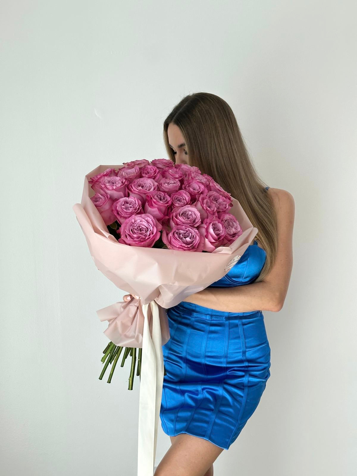 Purple Rose Flower Bouquet - Miami Flower Store Same-Day Delivery Fort Lauderdale Brickell Aventura Las Olas Hallendale Beach Hollywood Sunny Isles