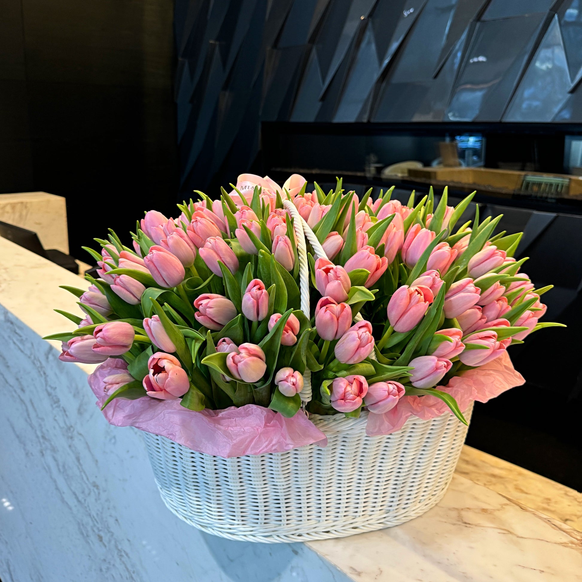 100-150 Pink Tulip Flower Bouquet In A Basket - Miami Flower Store Same-Day Delivery Fort Lauderdale Brickell Aventura Las Olas Hallendale Beach Hollywood Sunny Isles