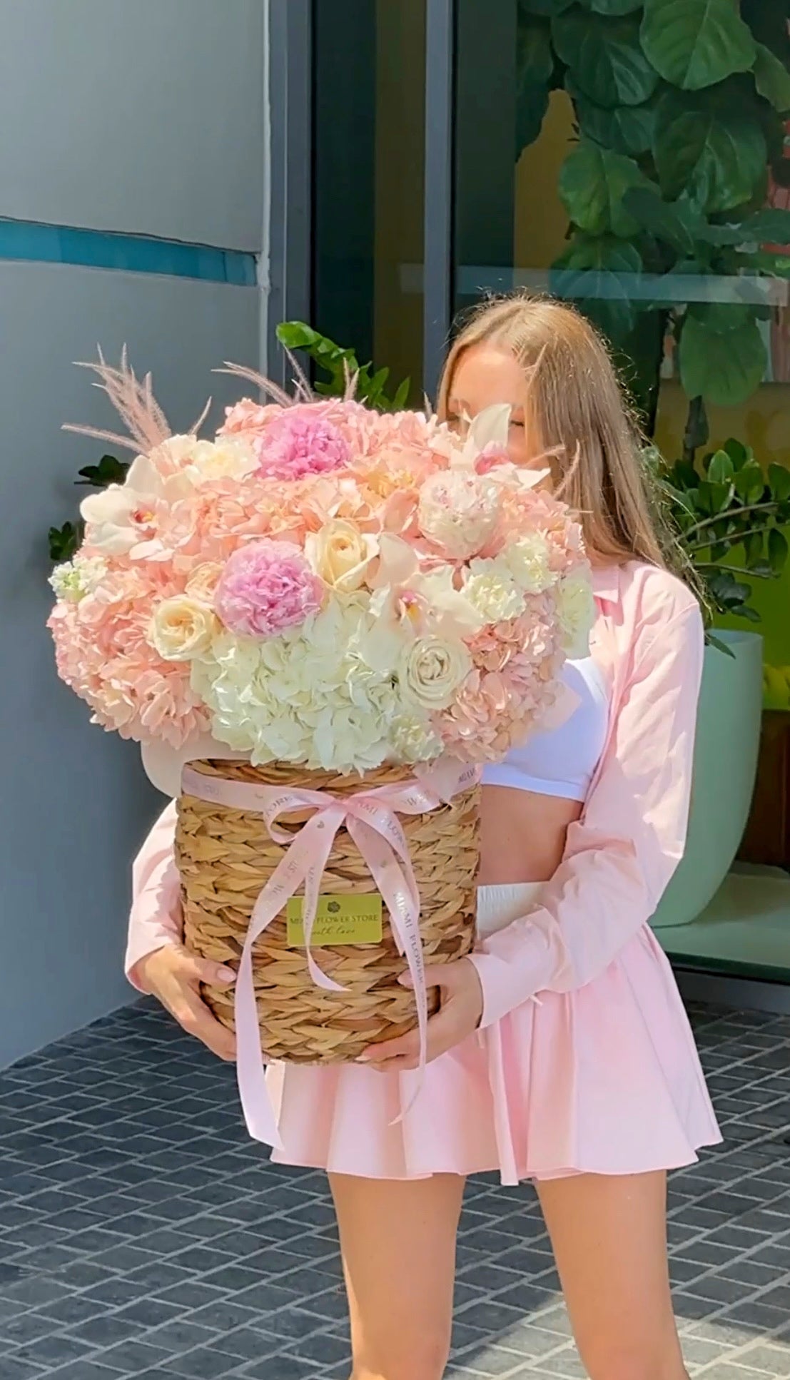 Basket Full Of Hydrangea, Roses, Ranunculus, Orchids - Miami Flower Store Same-Day Delivery Fort Lauderdale Brickell Aventura Las Olas Hallendale Beach Hollywood Sunny Isles