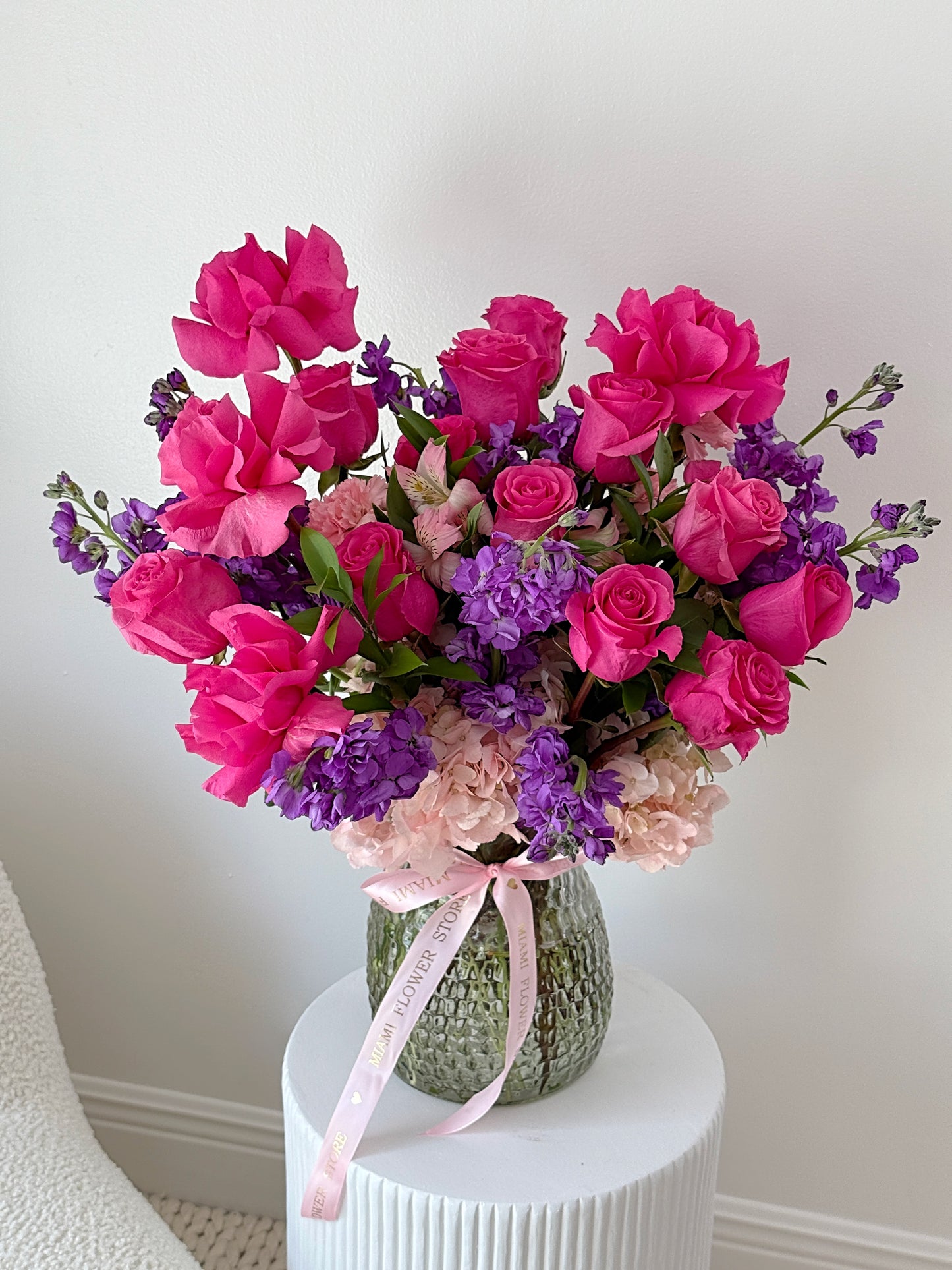 Hot Pink Rose Bouquet In A Vase - Miami Flower Store Same-Day Delivery Fort Lauderdale Brickell Aventura Las Olas Hallendale Beach Hollywood Sunny Isles