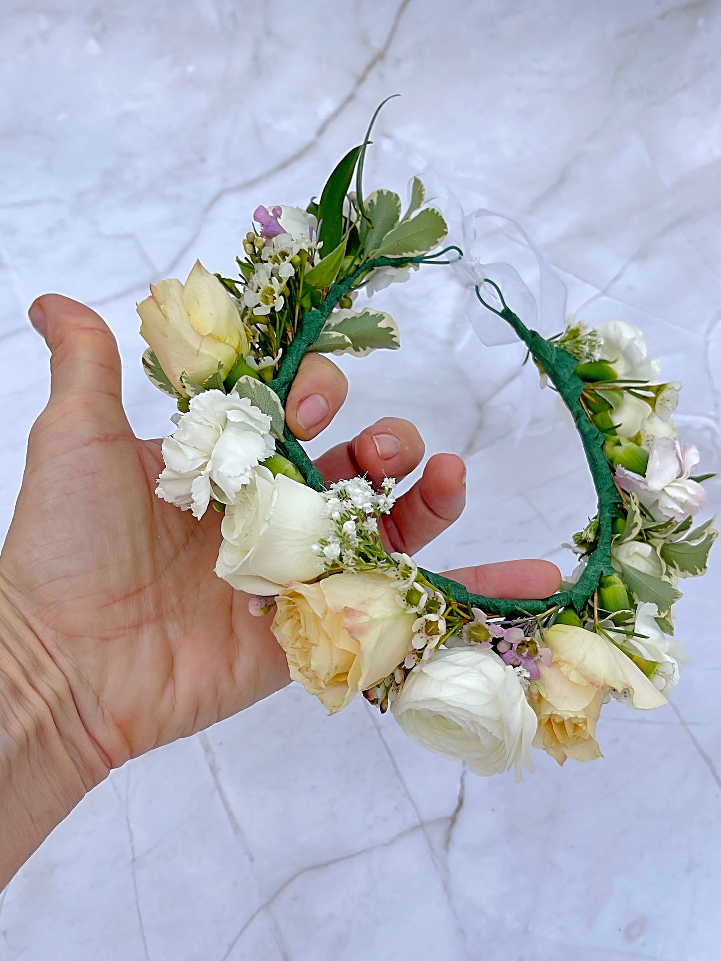 Custom-Made Headpiece Headband Of Fresh Cut Flowers - Miami Flower Store Same-Day Delivery Fort Lauderdale Brickell Aventura Las Olas Hallendale Beach Hollywood Sunny Isles
