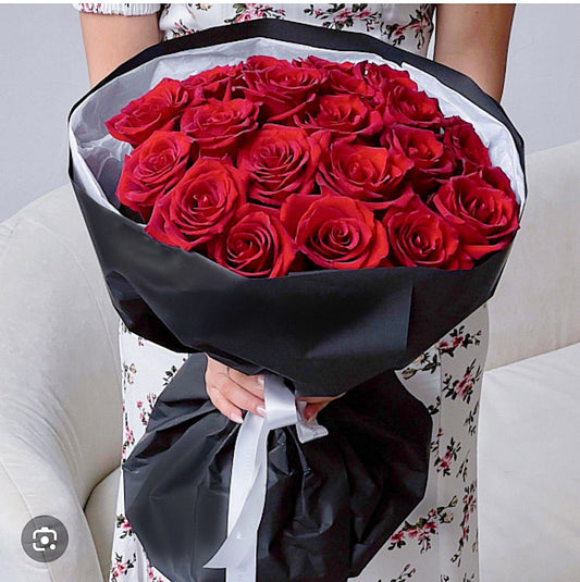 25 Red Rose Flower Bouquet With Gold Butterflies - Miami Flower Store Same-Day Delivery Fort Lauderdale Brickell Aventura Las Olas Hallendale Beach Hollywood Sunny Isles