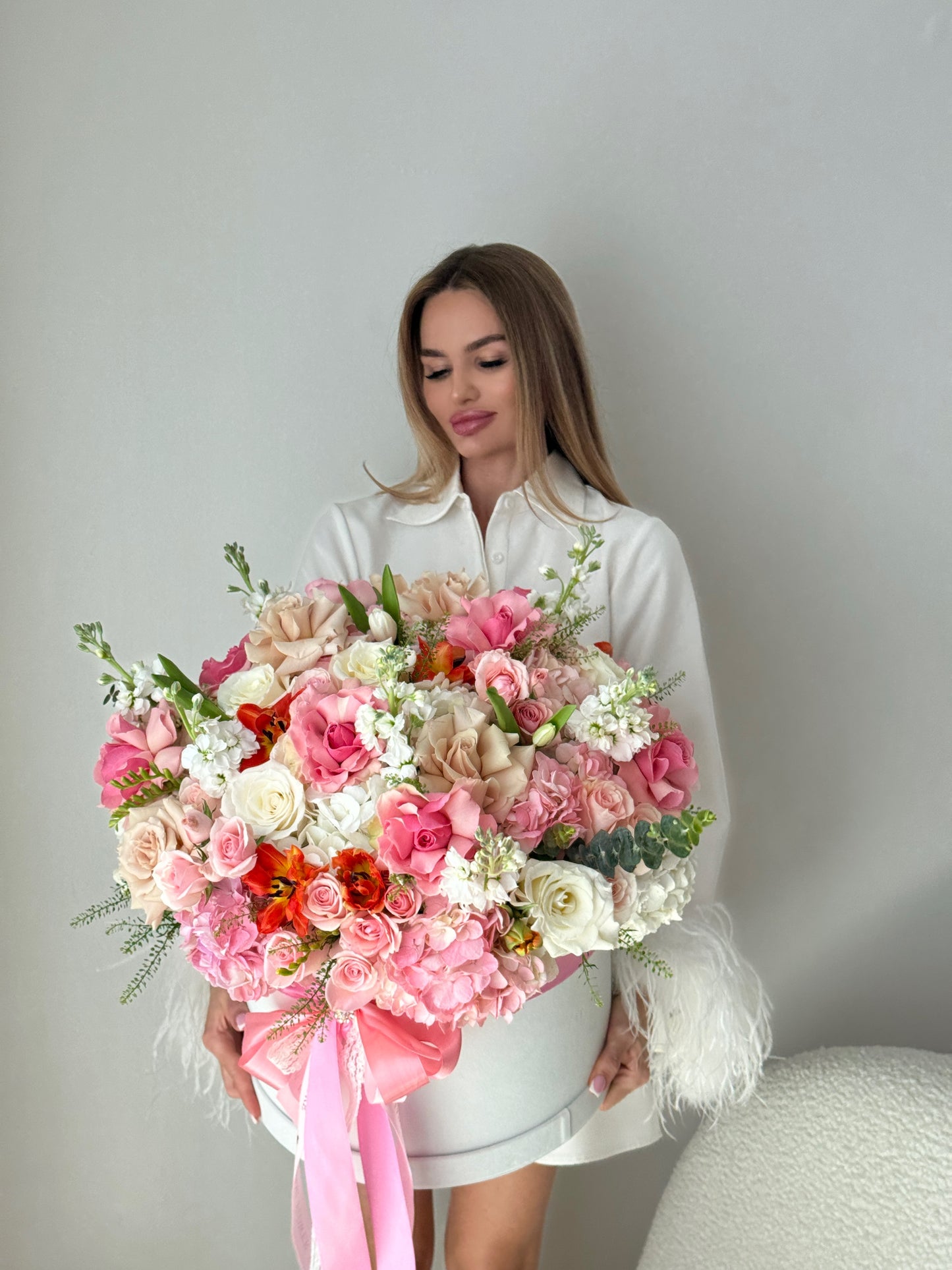 Pink & Peach Rose, Ranunculus, Hydrangea Flower Bouquet In A Box - Miami Flower Store Same-Day Delivery Fort Lauderdale Brickell Aventura Las Olas Hallendale Beach Hollywood Sunny Isles