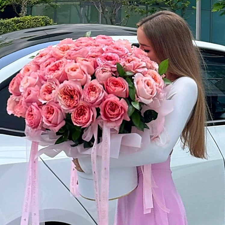 50 Red Rose Flower Bouquet In A Box | Long Stem Red Roses - Miami Flower Store Same-Day Delivery Fort Lauderdale Brickell Aventura Las Olas Hallendale Beach Hollywood Sunny Isles