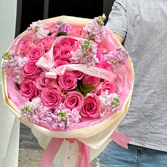 Rose Flower Bouquet With Pink Roses & Stock - Miami Flower Store Same-Day Delivery Fort Lauderdale Brickell Aventura Las Olas Hallendale Beach Hollywood Sunny Isles