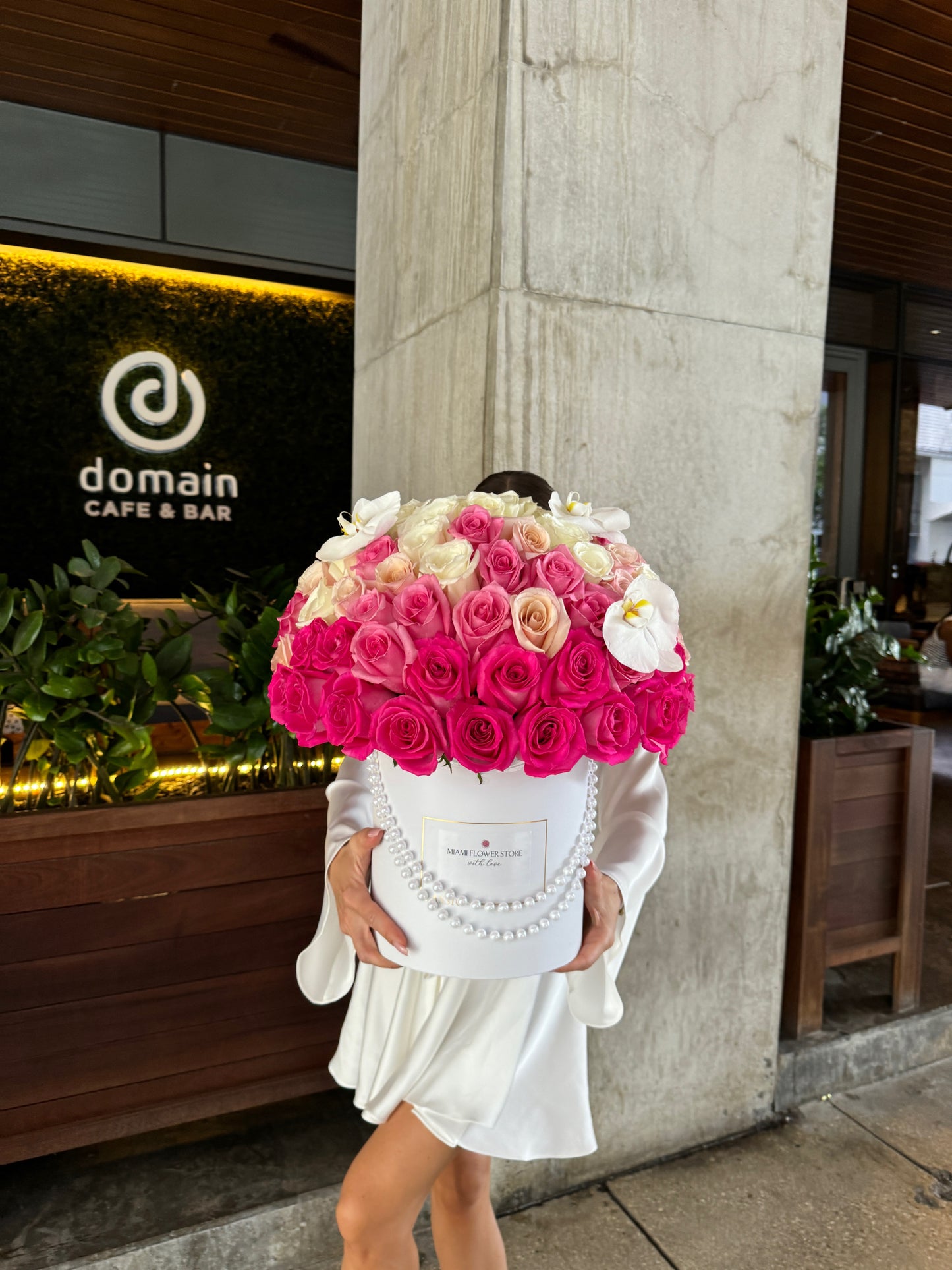 75 Hot Pink Rose Flower Bouquet In A Box Whit Orchids / Ombre - Miami Flower Store Same-Day Delivery Fort Lauderdale Brickell Aventura Las Olas Hallendale Beach Hollywood Sunny Isles