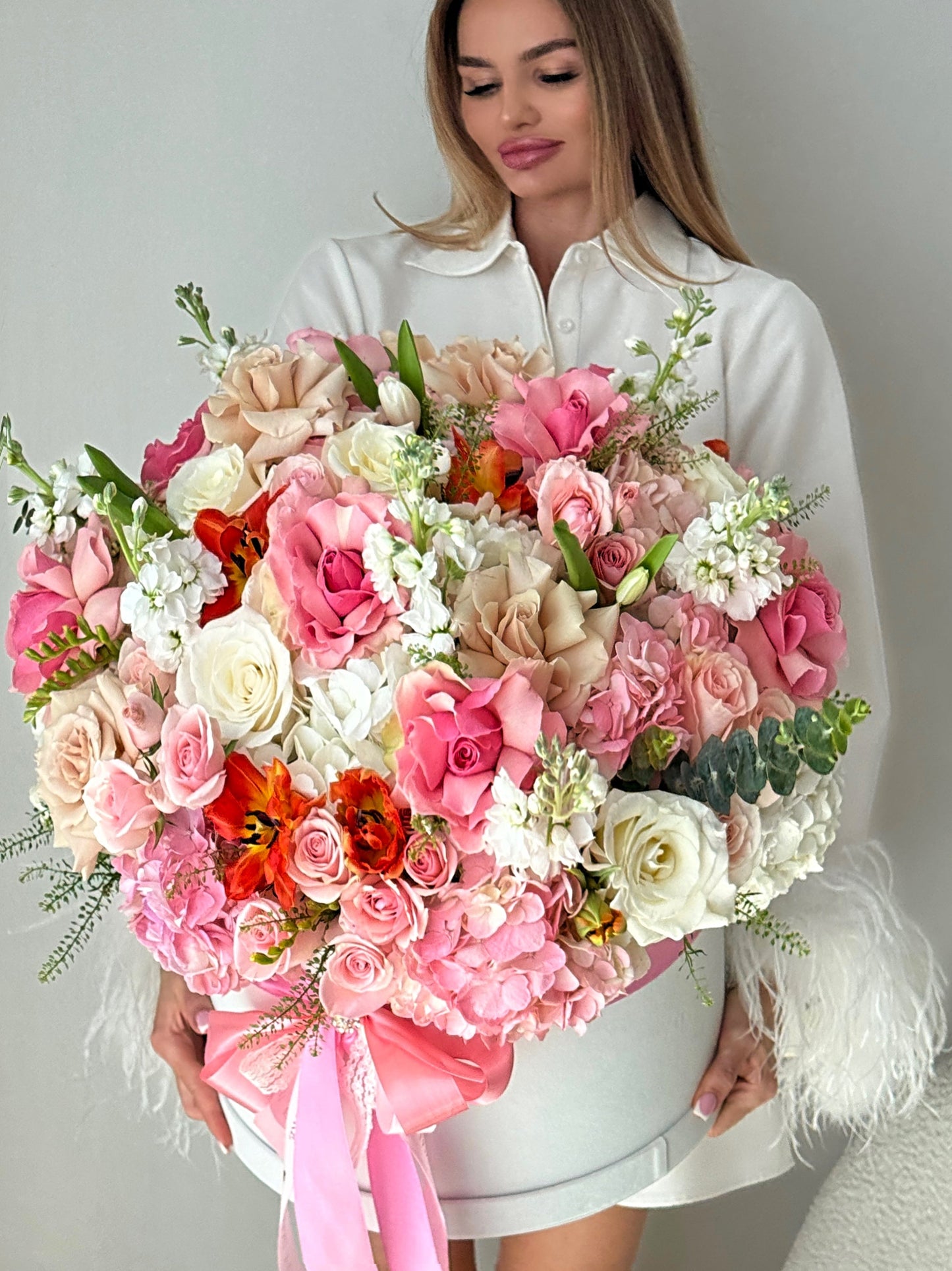 Pink & Peach Rose, Ranunculus, Hydrangea Flower Bouquet In A Box - Miami Flower Store Same-Day Delivery Fort Lauderdale Brickell Aventura Las Olas Hallendale Beach Hollywood Sunny Isles