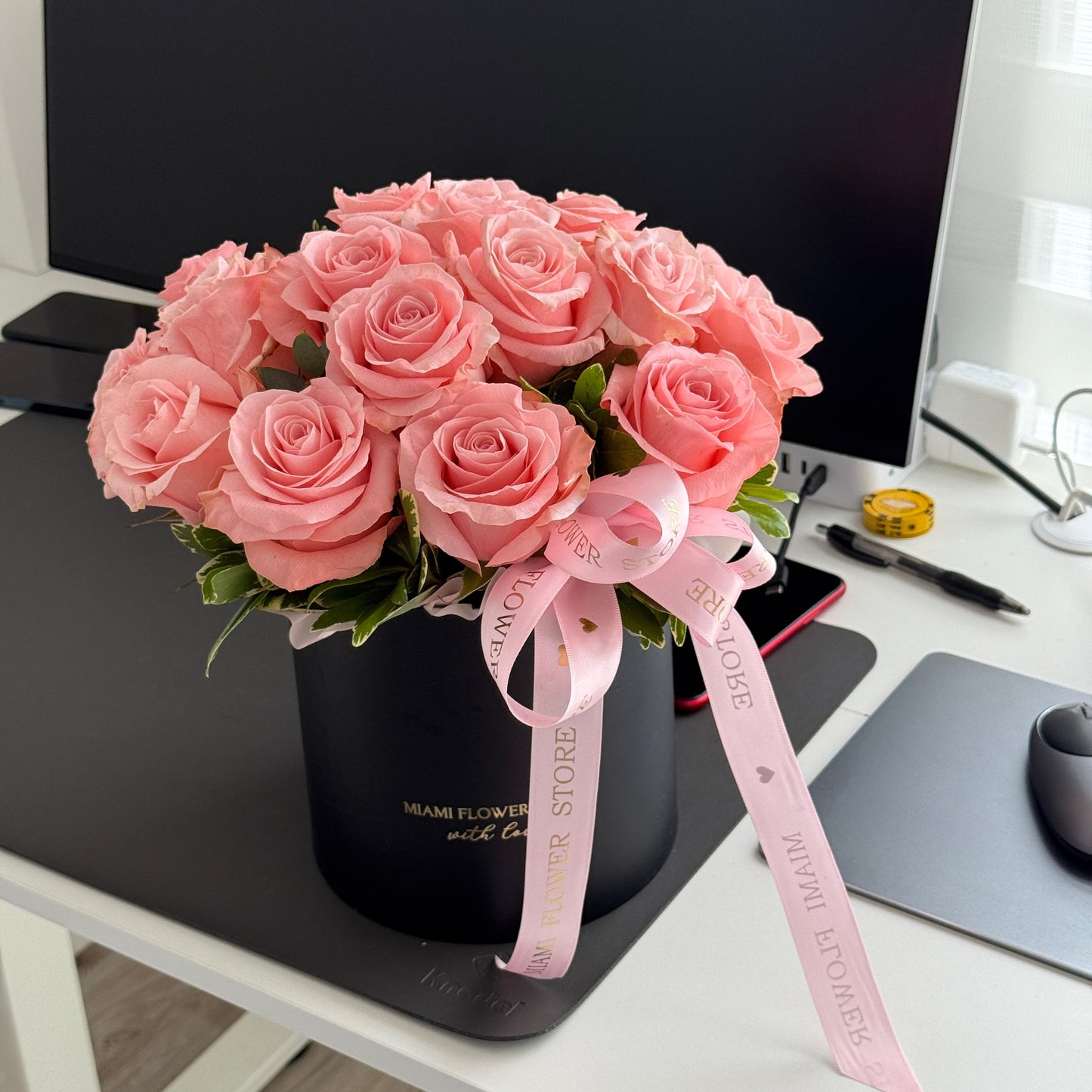 Birthday Flower Bouquet In A Black Box| Birthday Flowers For Man - Miami Flower Store Same-Day Delivery Fort Lauderdale Brickell Aventura Las Olas Hallendale Beach Hollywood Sunny Isles