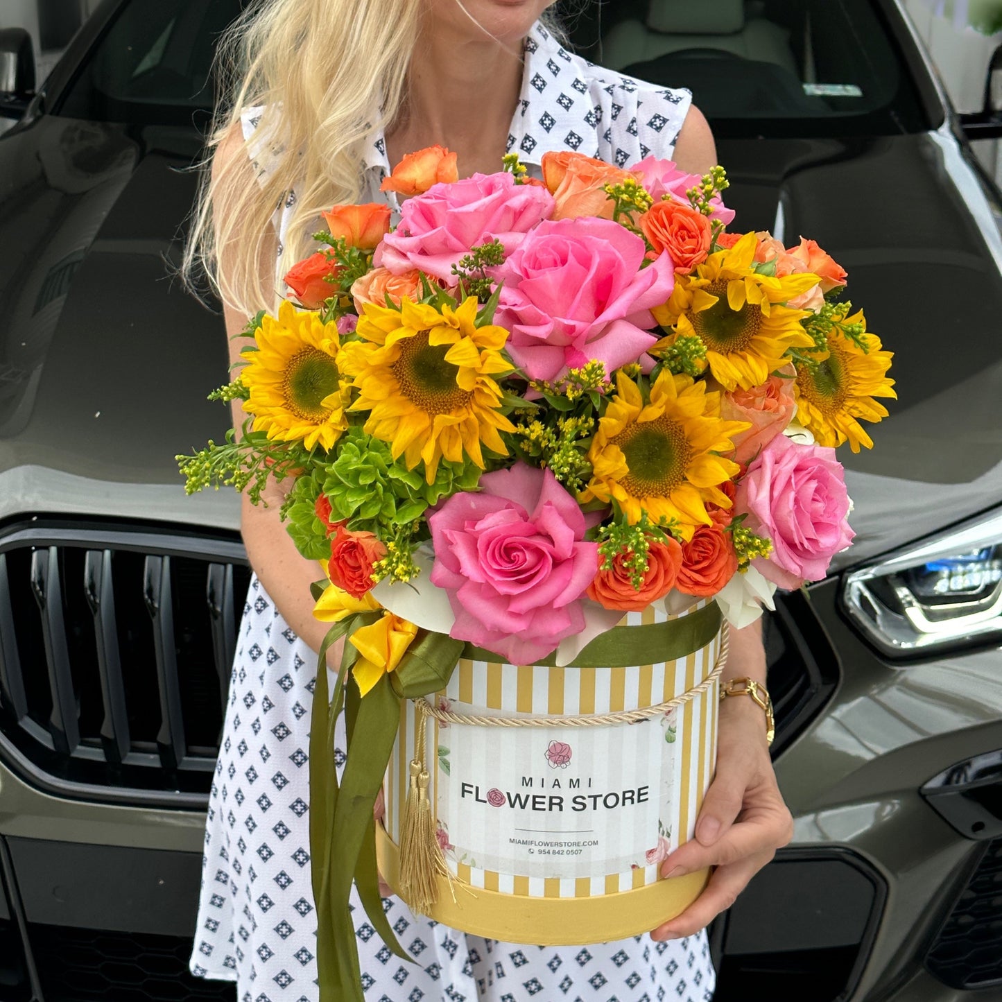 Sunflower, Roses, Solidago, & Greens Flower Bouquet In A Box - Miami Flower Store Same-Day Delivery Fort Lauderdale Brickell Aventura Las Olas Hallendale Beach Hollywood Sunny Isles