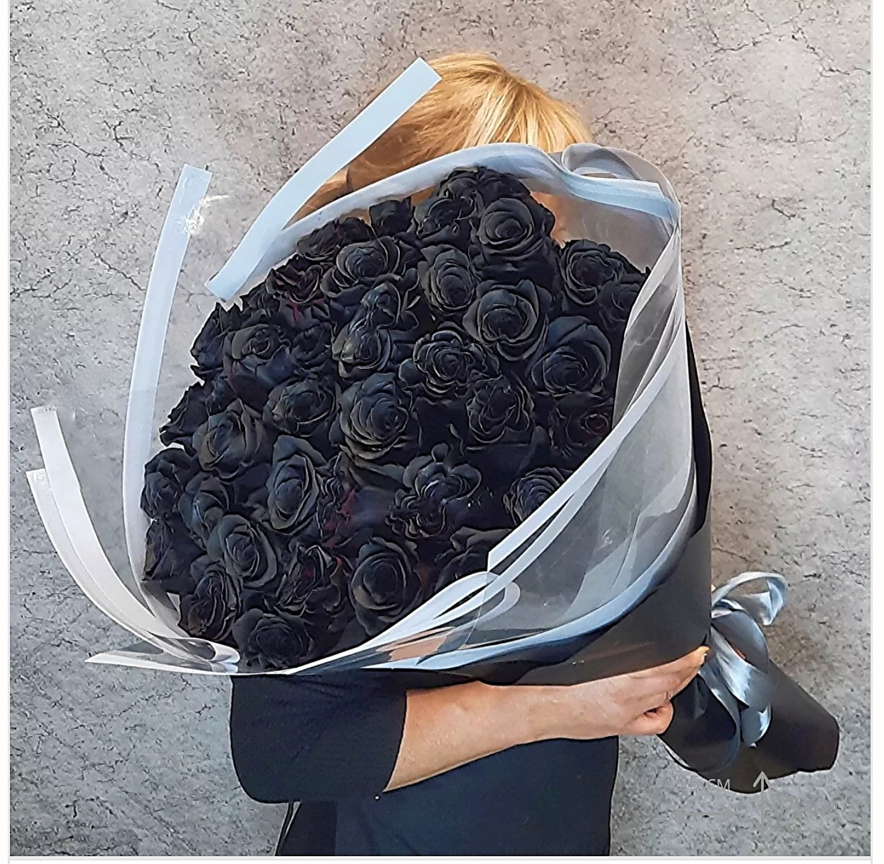 Black Rose Flower Bouquet - Miami Flower Store Same-Day Delivery Fort Lauderdale Brickell Aventura Las Olas Hallendale Beach Hollywood Sunny Isles
