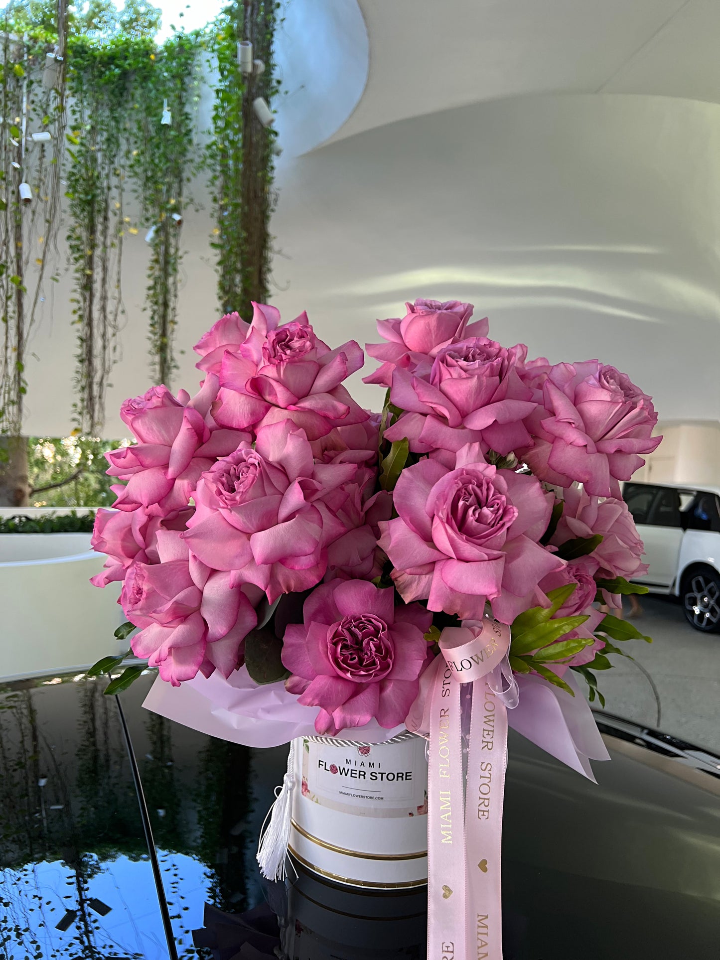 Lavender Rose Flower Bouquet In A Box - Miami Flower Store Same-Day Delivery Fort Lauderdale Brickell Aventura Las Olas Hallendale Beach Hollywood Sunny Isles