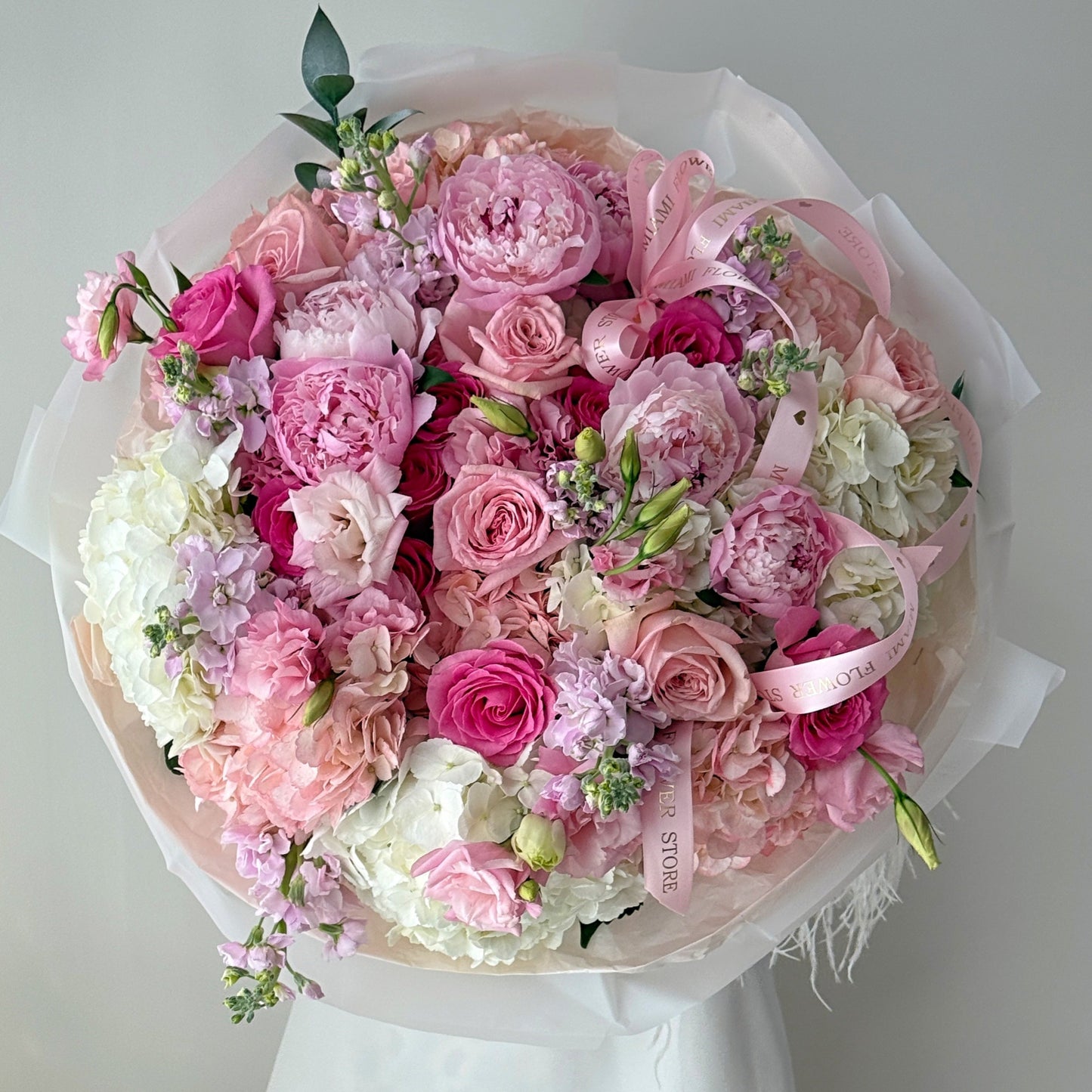 Luxury Peony Flower Bouquet With Roses And Lithianthus - Miami Flower Store Same-Day Delivery Fort Lauderdale Brickell Aventura Las Olas Hallendale Beach Hollywood Sunny Isles