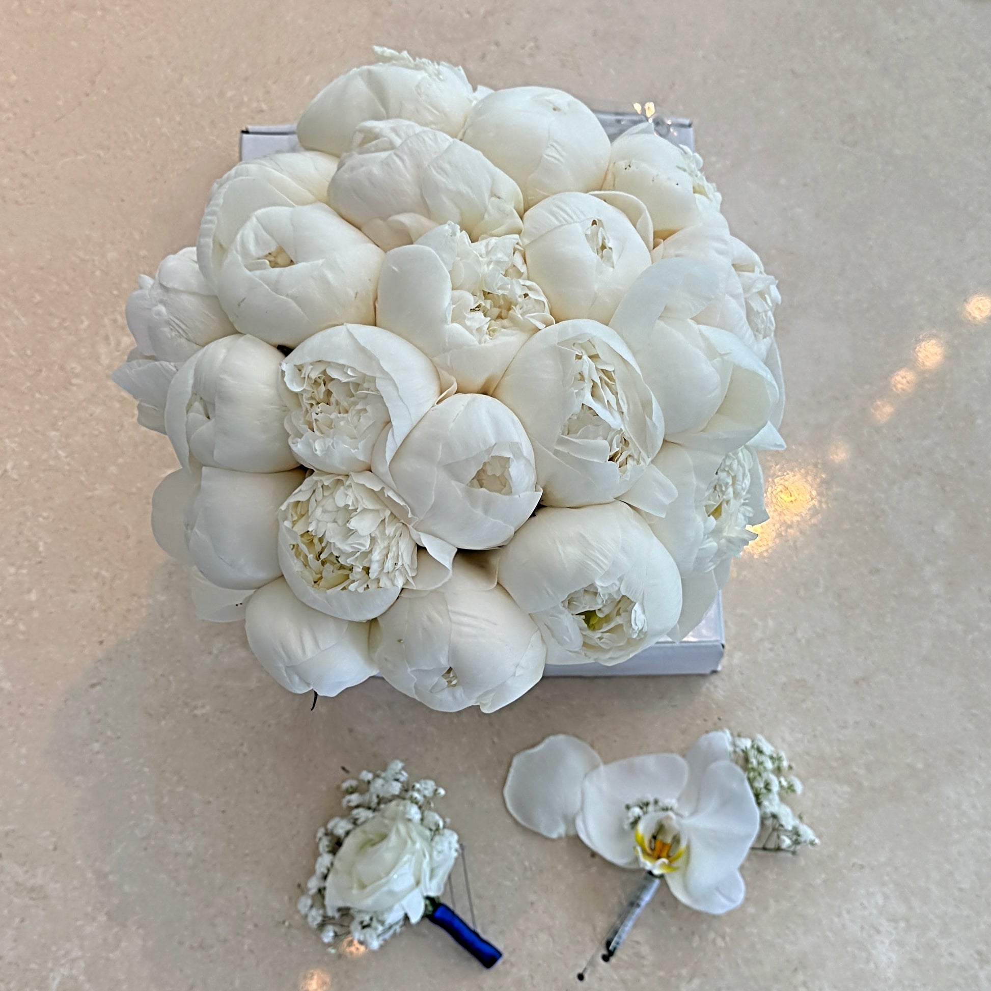 White Peony Bridal Flower Bouquet - Miami Flower Store Same-Day Delivery Fort Lauderdale Brickell Aventura Las Olas Hallendale Beach Hollywood Sunny Isles
