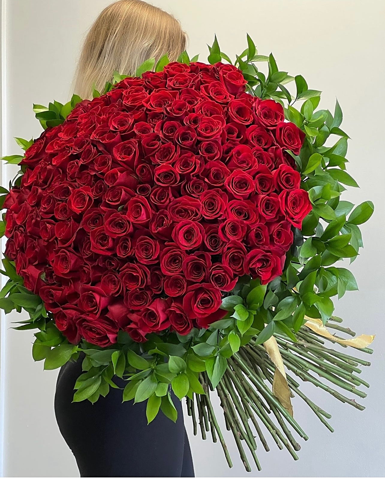 100 Red Rose Flower Bouquet With Gold Butterflies - Miami Flower Store Same-Day Delivery Fort Lauderdale Brickell Aventura Las Olas Hallendale Beach Hollywood Sunny Isles