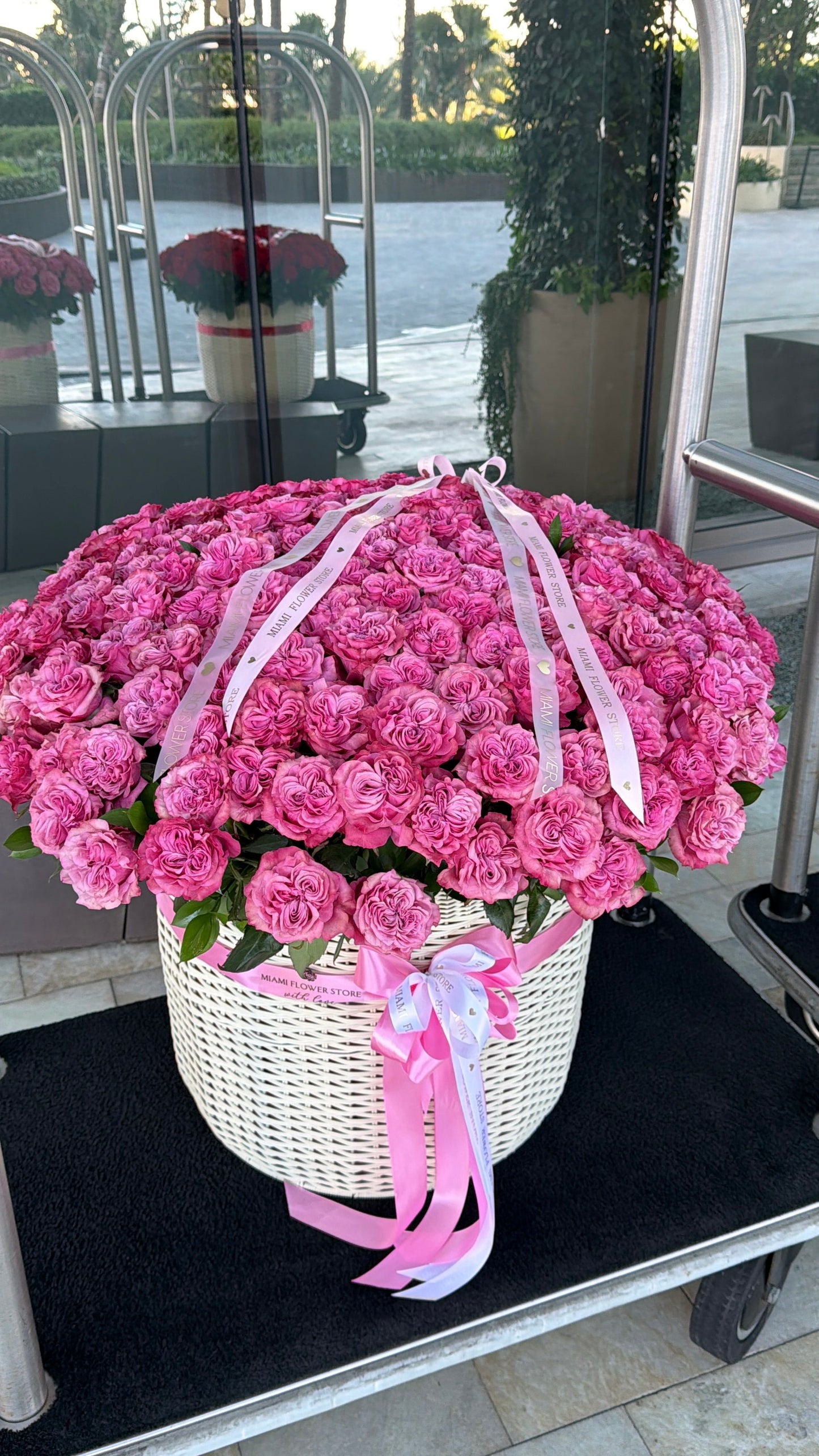 Pink Roses Flower Basket - Miami Flower Store Same-Day Delivery Fort Lauderdale Brickell Aventura Las Olas Hallendale Beach Hollywood Sunny Isles