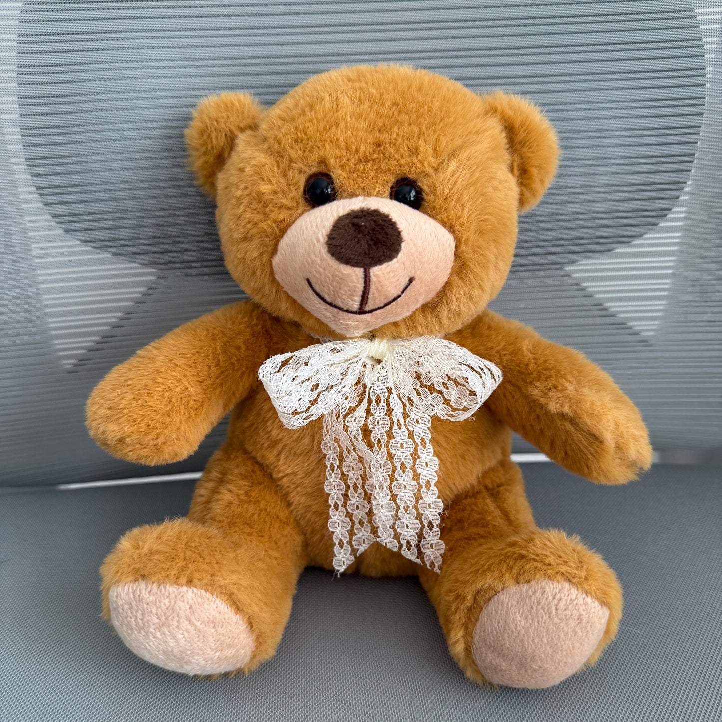 8" Sitting Brown Stuffed Teddy Bear - Miami Flower Store Same-Day Delivery Fort Lauderdale Brickell Aventura Las Olas Hallendale Beach Hollywood Sunny Isles