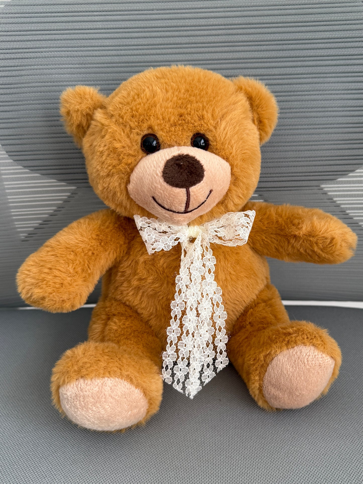8" Sitting Brown Stuffed Teddy Bear - Miami Flower Store Same-Day Delivery Fort Lauderdale Brickell Aventura Las Olas Hallendale Beach Hollywood Sunny Isles