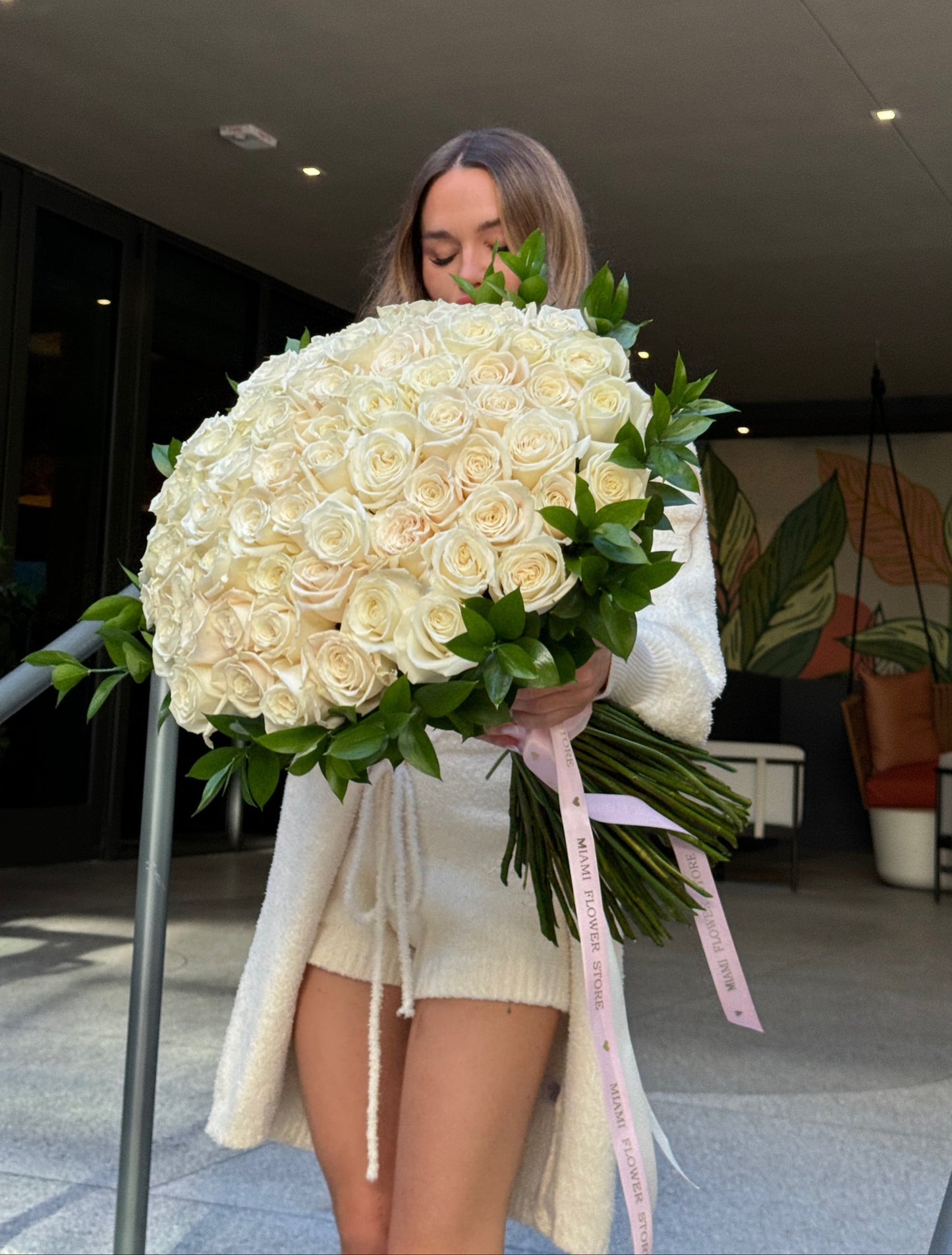 50 White Rose Flower Bouquet - Miami Flower Store Same-Day Delivery Fort Lauderdale Brickell Aventura Las Olas Hallendale Beach Hollywood Sunny Isles