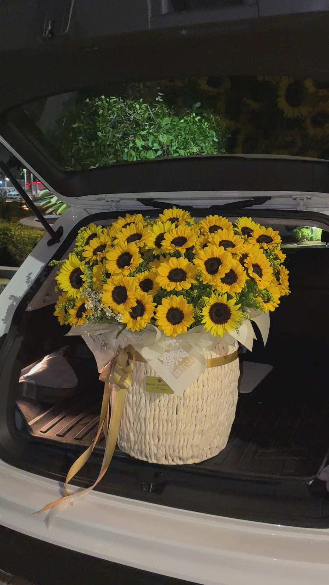 Sunflower Bouquet in A Oversized Basket - Miami Flower Store Same-Day Delivery Fort Lauderdale Brickell Aventura Las Olas Hallendale Beach Hollywood Sunny Isles