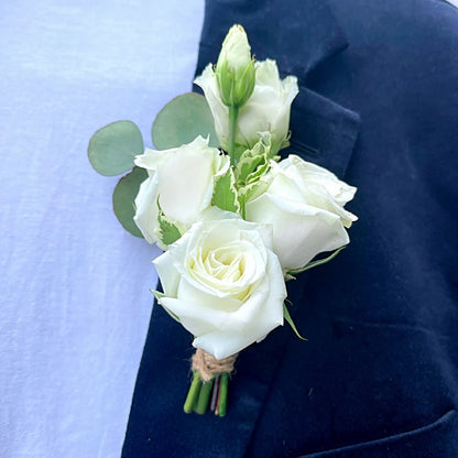 Custom Boutonnieres For Grooms & Graduates - Miami Flower Store Delivery Fort Lauderdale