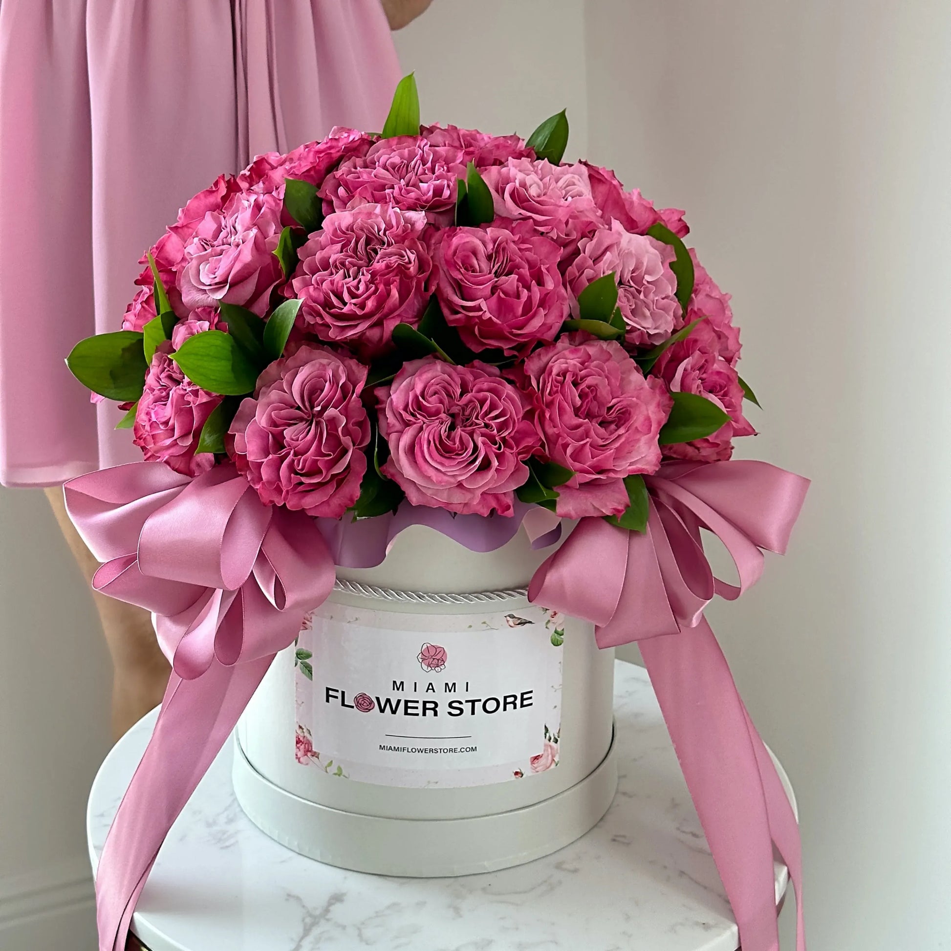 Pink Rose Flower Bouquet In A Box - Miami Flower Store Delivery Fort Lauderdale