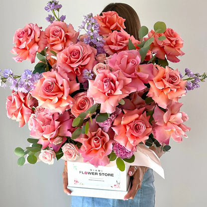 Peach & Pink Roses Flower Bouquet In A Box - Miami Flower Store Delivery Fort Lauderdale