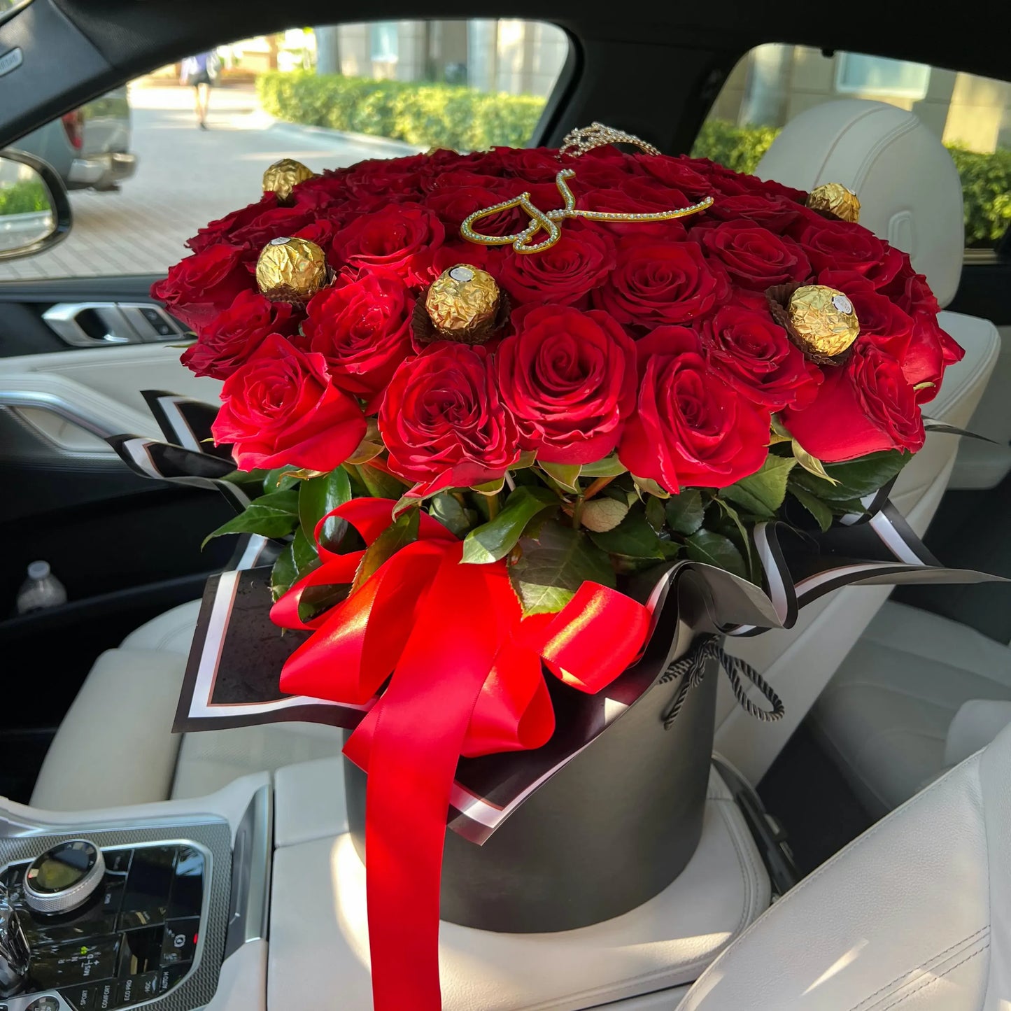 75 Luxury Red Rose Flower Bouquet In A Box w/ Crown & Ferrero Rocher Candies - Miami Flower Store Delivery Fort Lauderdale