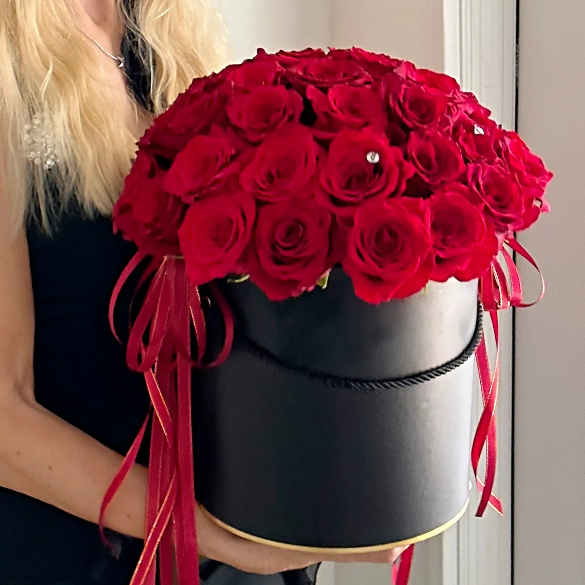 Classic Red Rose Flower Bouquet In A Box w/ Diamonds - Miami Flower Store Delivery Fort Lauderdale