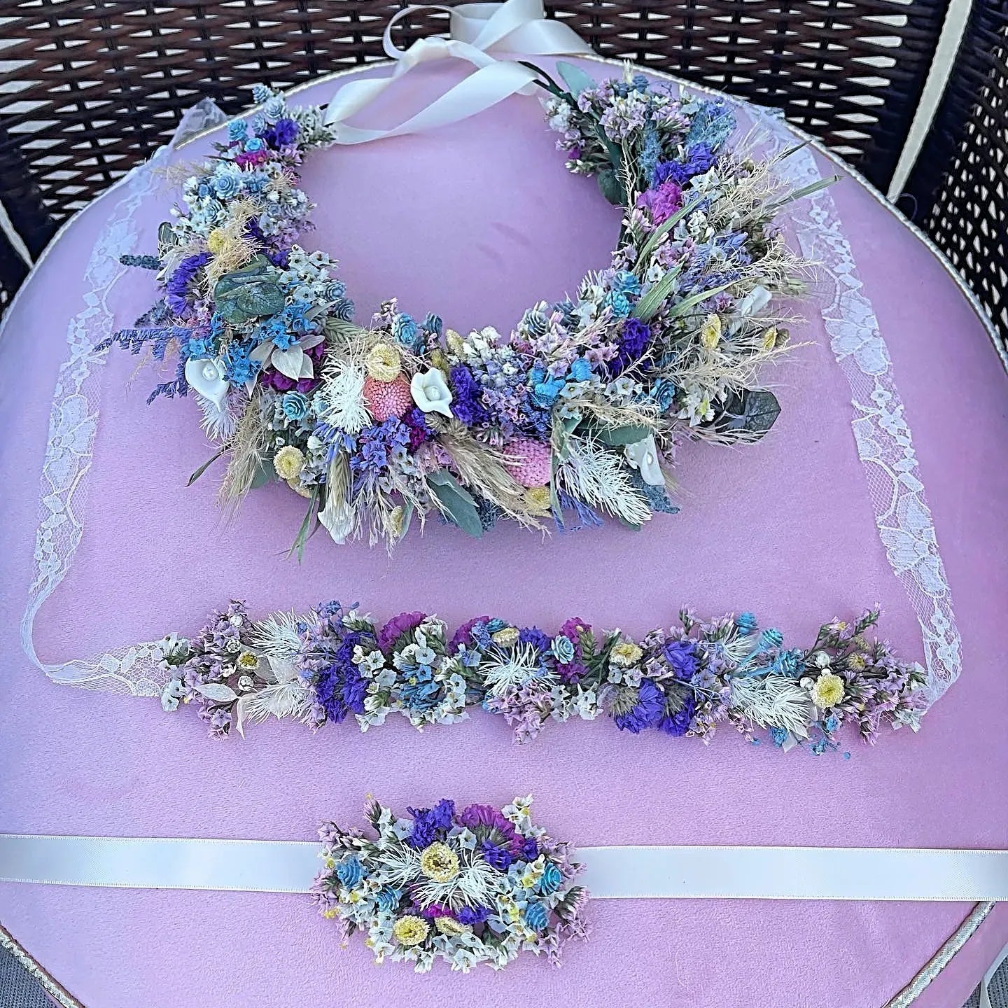 Custom-Made Headpiece Headband Of Dried Flowers - Miami Flower Store Delivery Fort Lauderdale