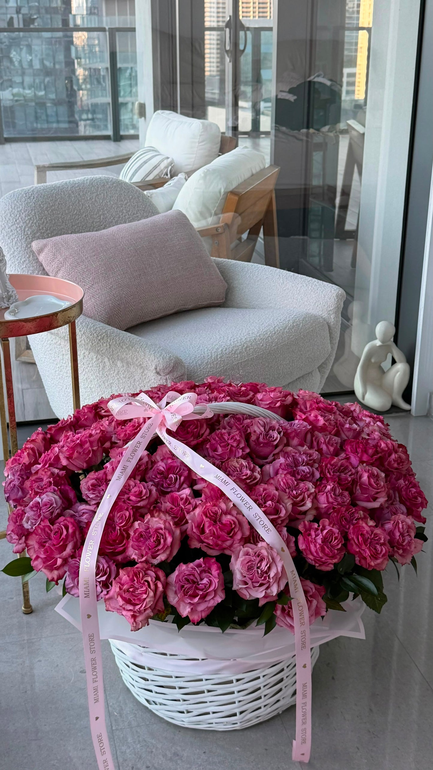 100 Pink Roses Flower Bouquet In Basket| MiamiFlowerStore