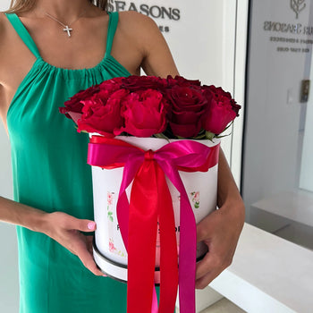 Red Roses Flower Bouquet In Box - Miami Flower Store Delivery Fort Lauderdale