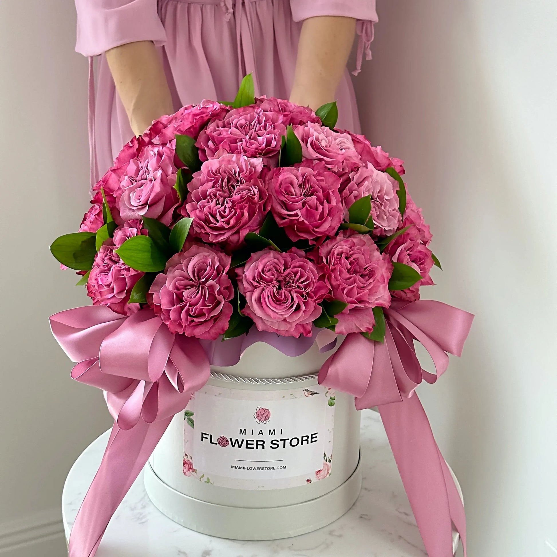 Pink Rose Flower Bouquet In A Box - Miami Flower Store Delivery Fort Lauderdale