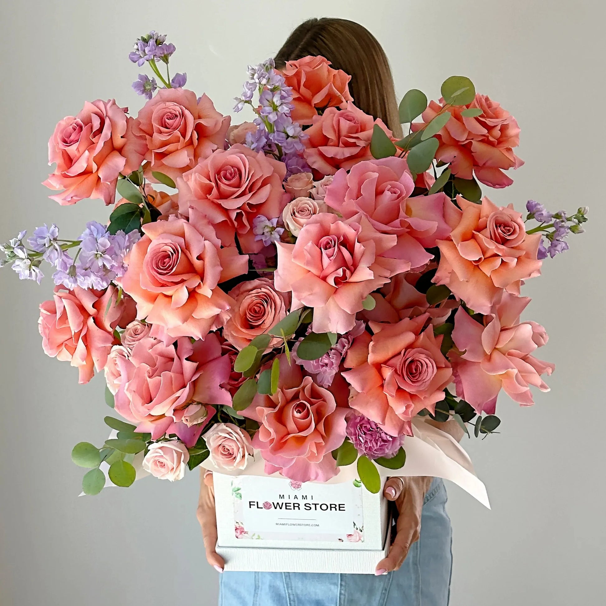 Peach & Pink Roses Flower Bouquet In A Box - Miami Flower Store Delivery Fort Lauderdale