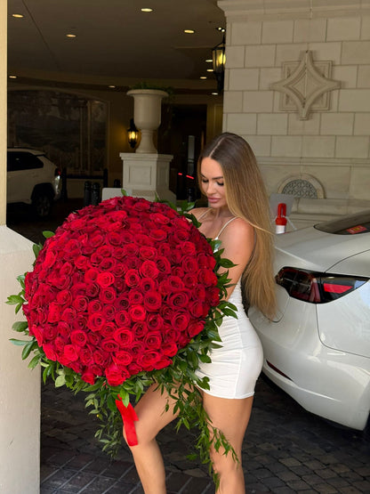 200 Red Rose Flower Bouquet With Greens - Miami Flower Store Delivery Fort Lauderdale