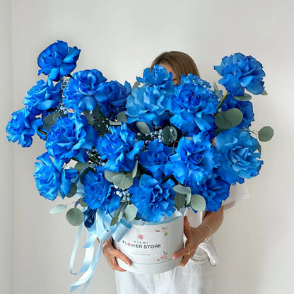 Blue Roses Flower Bouquet In A Box - Miami Flower Store Delivery Fort Lauderdale