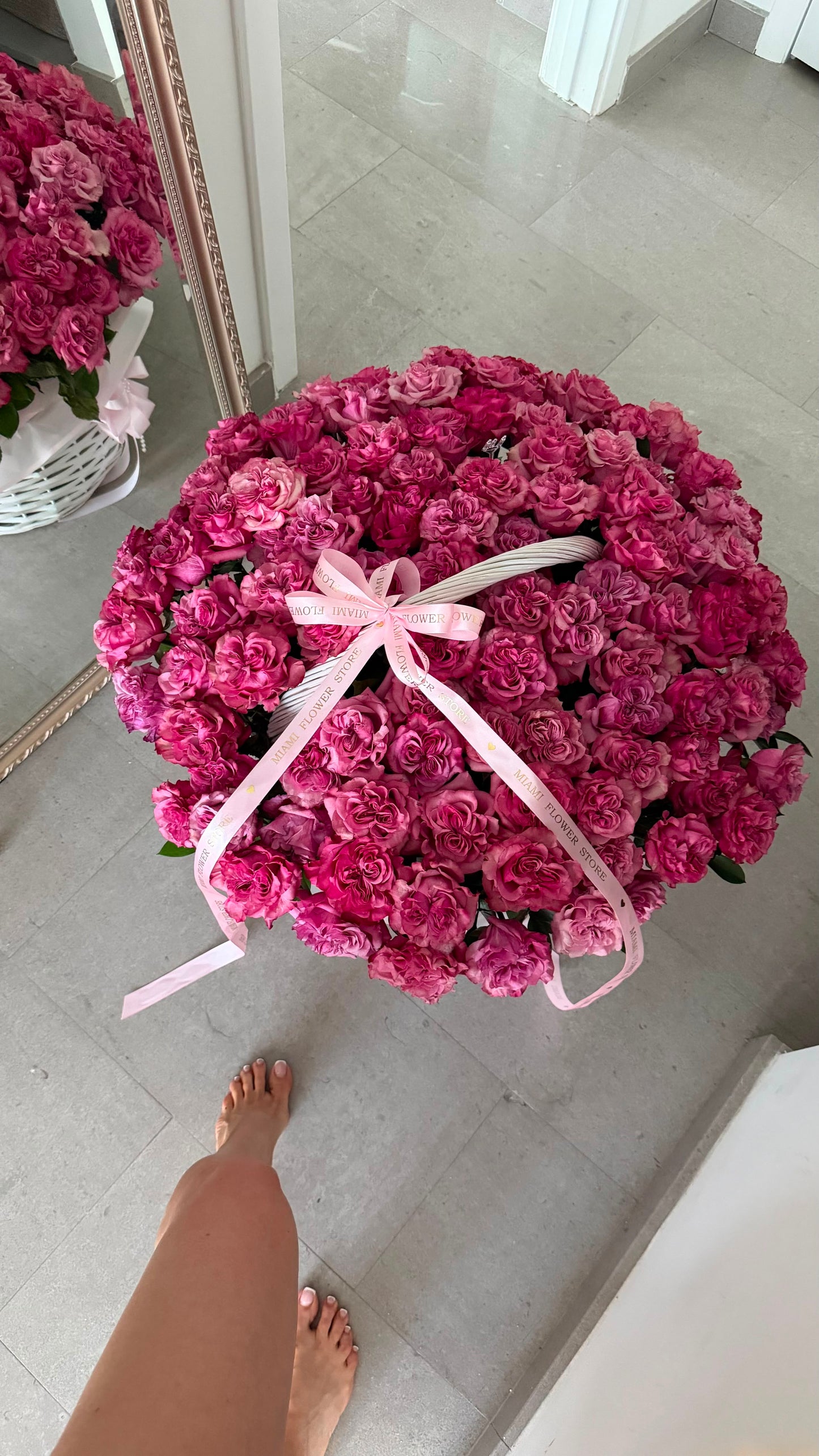 100 Pink Roses Flower Bouquet In Basket| MiamiFlowerStore