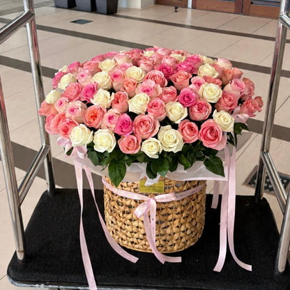 100 Pink & White Roses Bouquet In A Basket - Miami Flower Store Same-Day Delivery Fort Lauderdale Brickell Aventura Las Olas Hallendale Beach Hollywood Sunny Isles