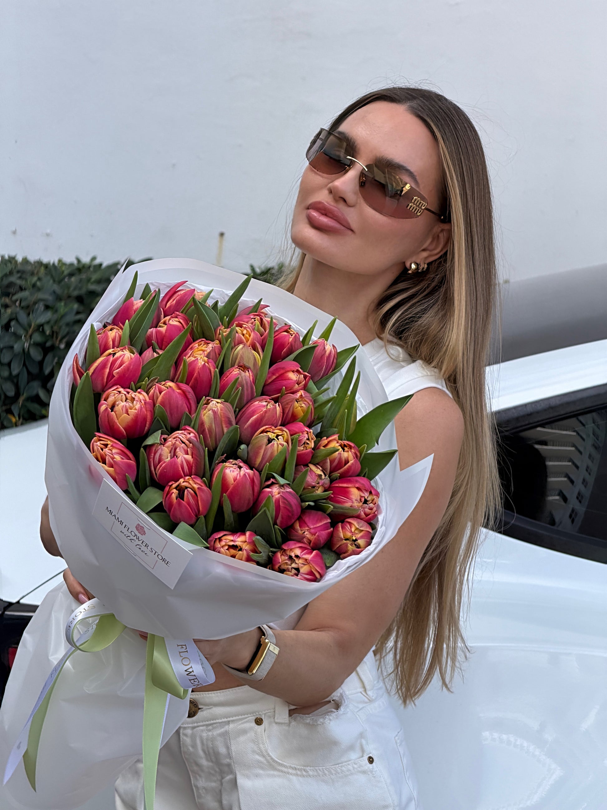 30 / 50 Coral-Pink Tulip Flower Bouquet - Miami Flower Store Same-Day Delivery Fort Lauderdale Brickell Aventura Las Olas Hallendale Beach Hollywood Sunny Isles