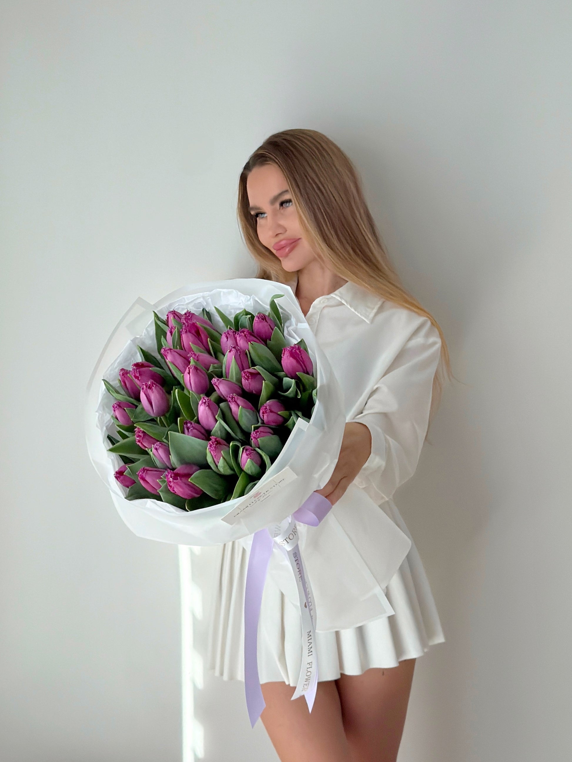 30 / 50 Purple Tulip Flower Bouquet - Miami Flower Store Same-Day Delivery Fort Lauderdale Brickell Aventura Las Olas Hallendale Beach Hollywood Sunny Isles