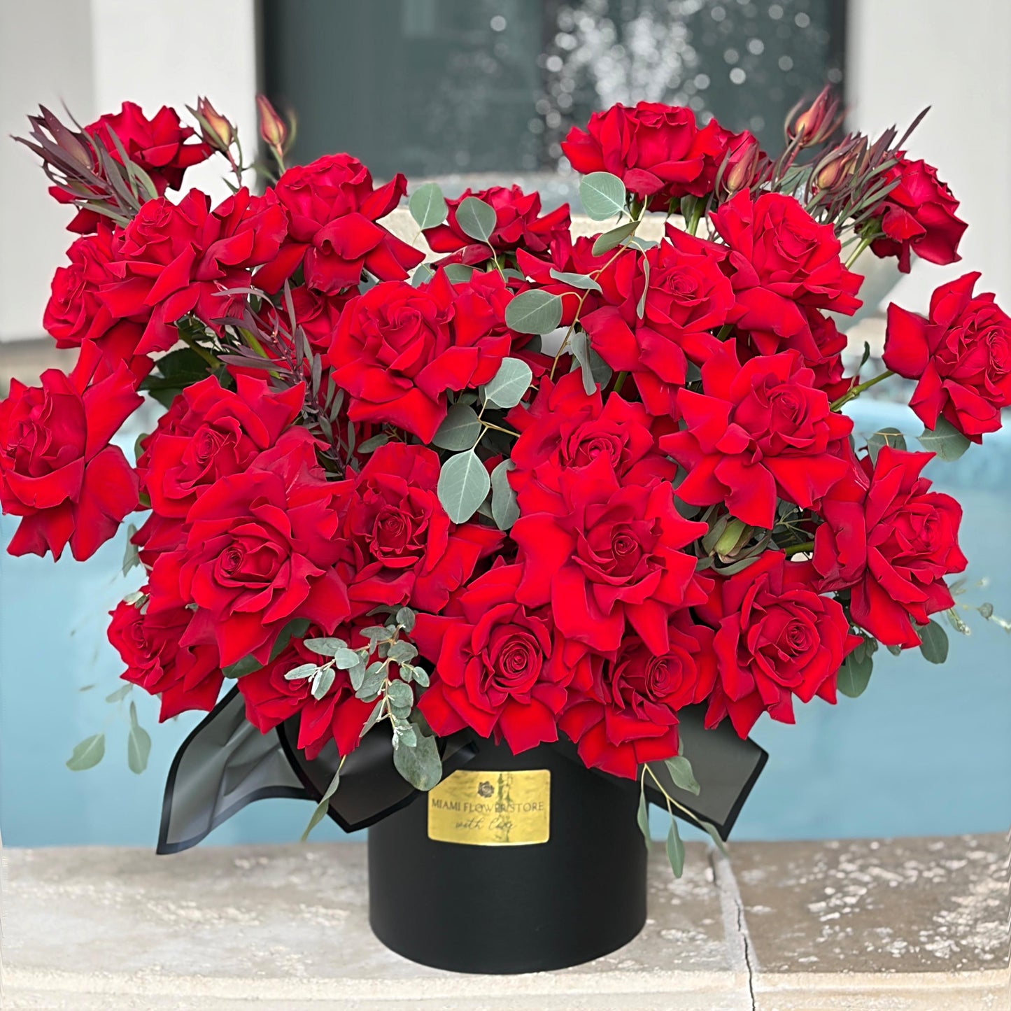 French Red Rose Flower Bouquet In A Gold Box - Miami Flower Store Same-Day Delivery Fort Lauderdale Brickell Aventura Las Olas Hallendale Beach Hollywood Sunny Isles
