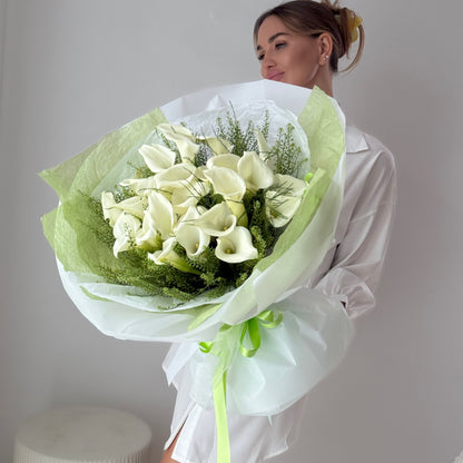 Calla Lilies Flower Bouquet Of 30 White Callas - Miami Flower Store Delivery Fort Lauderdale